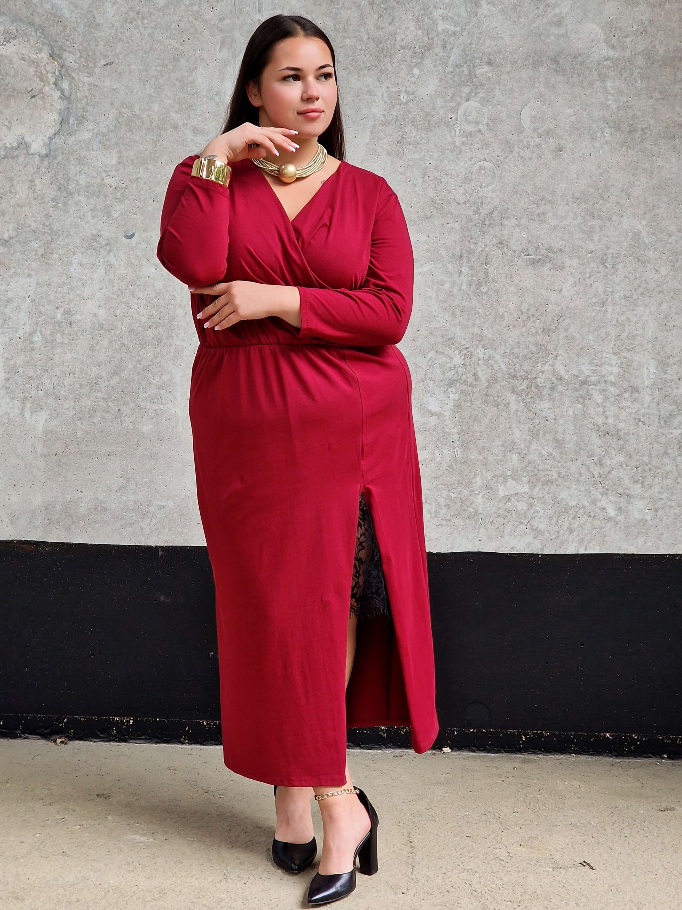 Sukienka kopertowa maxi z koronkową wstawką Stylowa XL