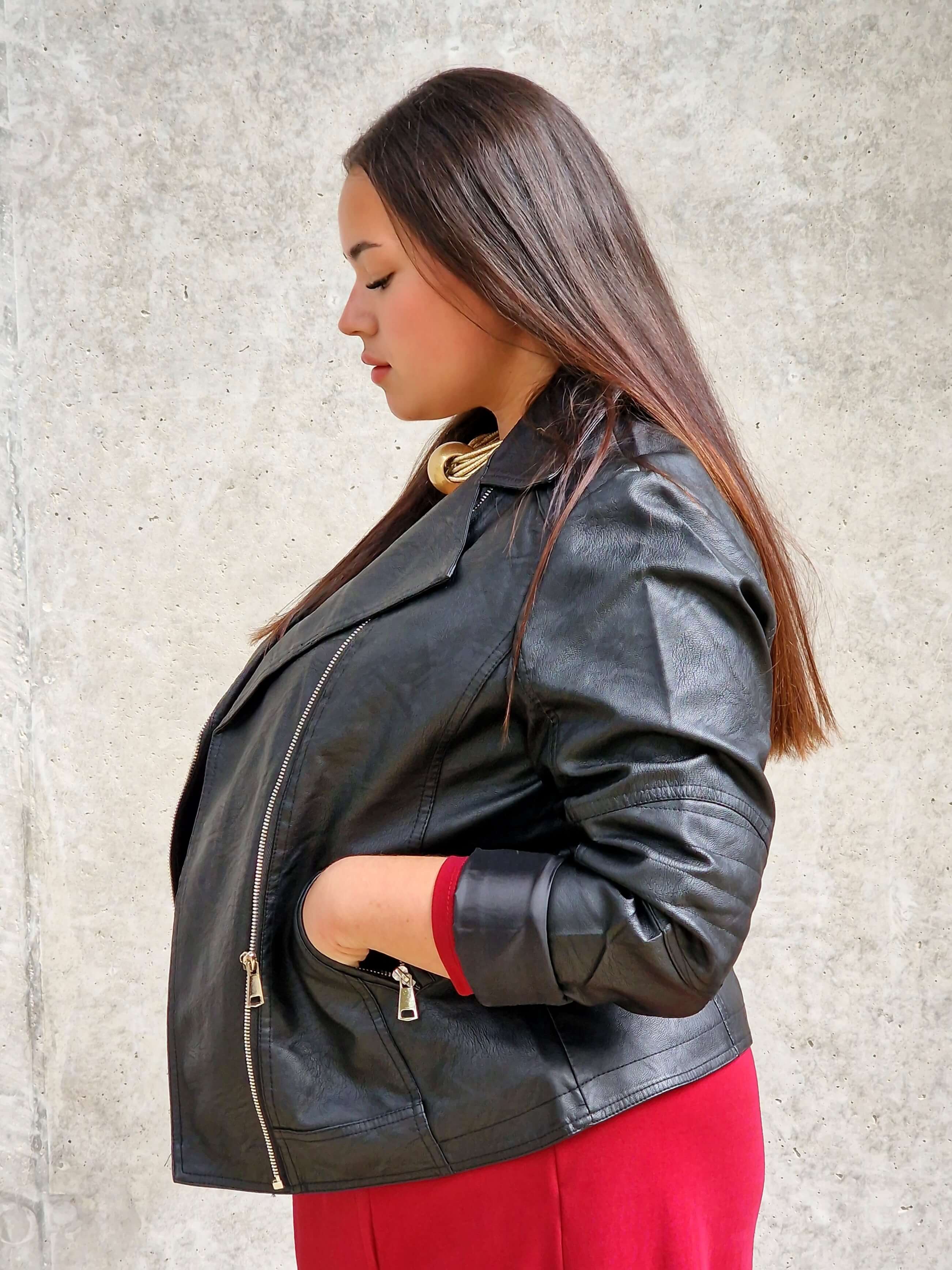 Czarna ramoneska damska z ekoskóry – stylowa kurtka dla kobiet plus size Stylowa XL