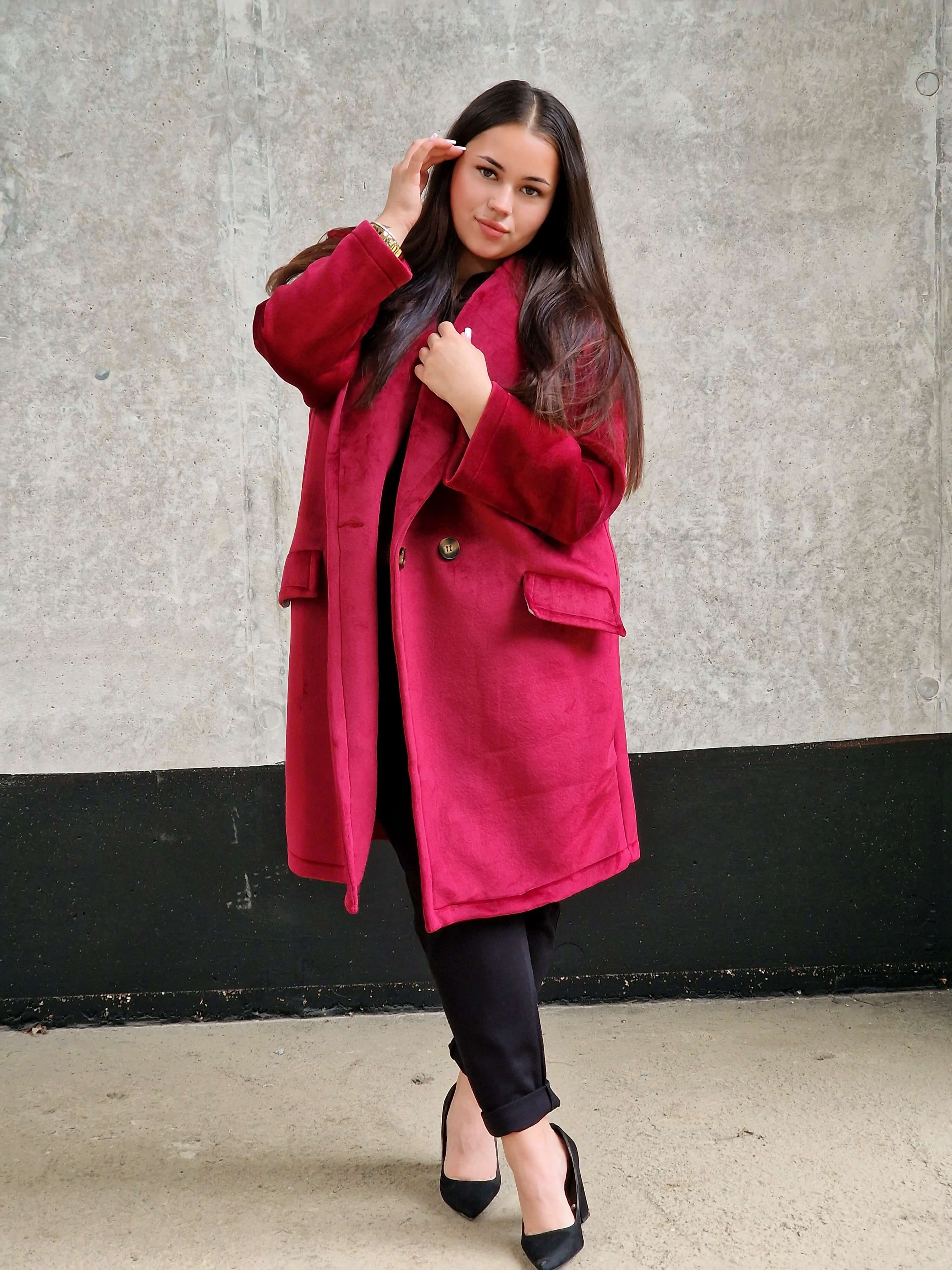 Welurowy płaszcz oversize Stylowa XL