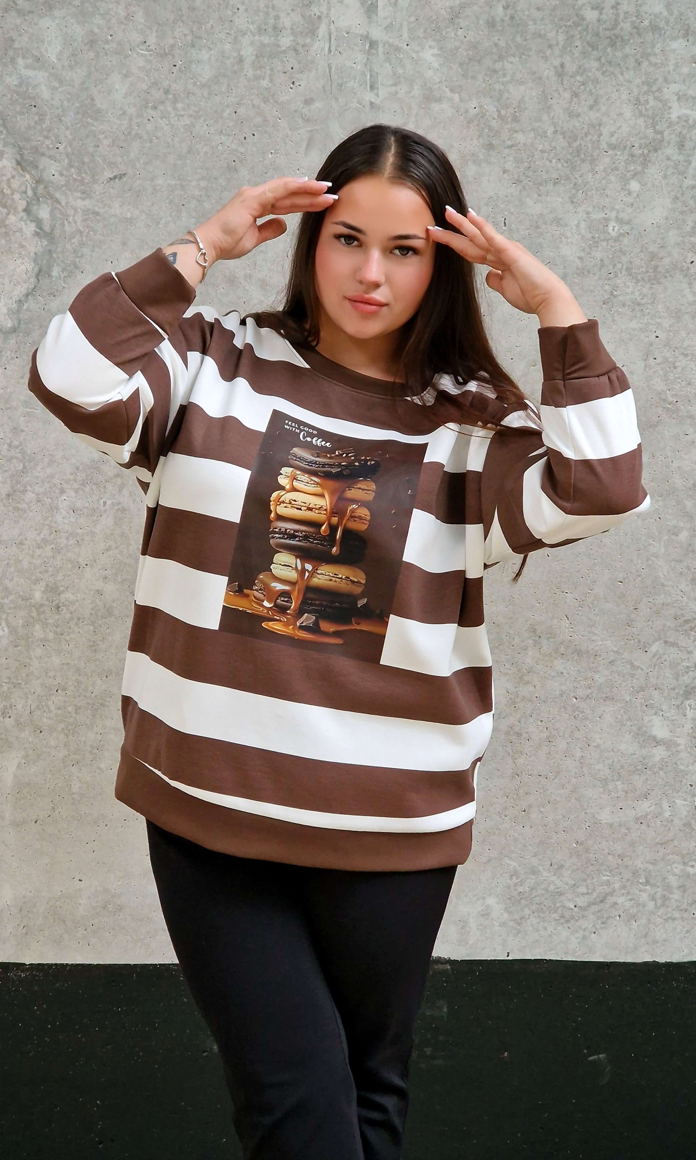 Biała bluza plus size z nadrukiem – modna bluza damska z motywem słodkości Stylowa XL