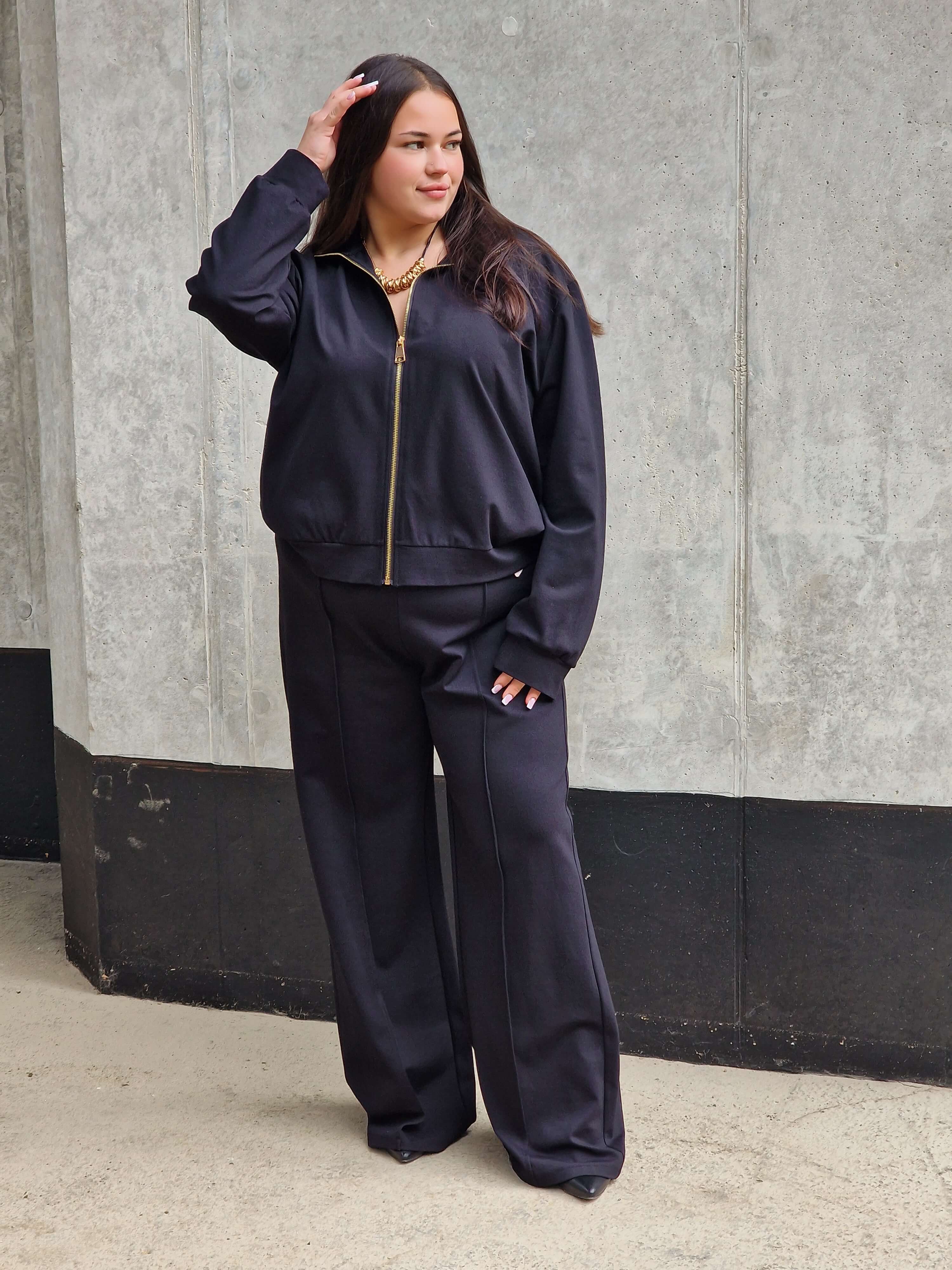 Komplet z rozpinaną bluzą Stylowa XL