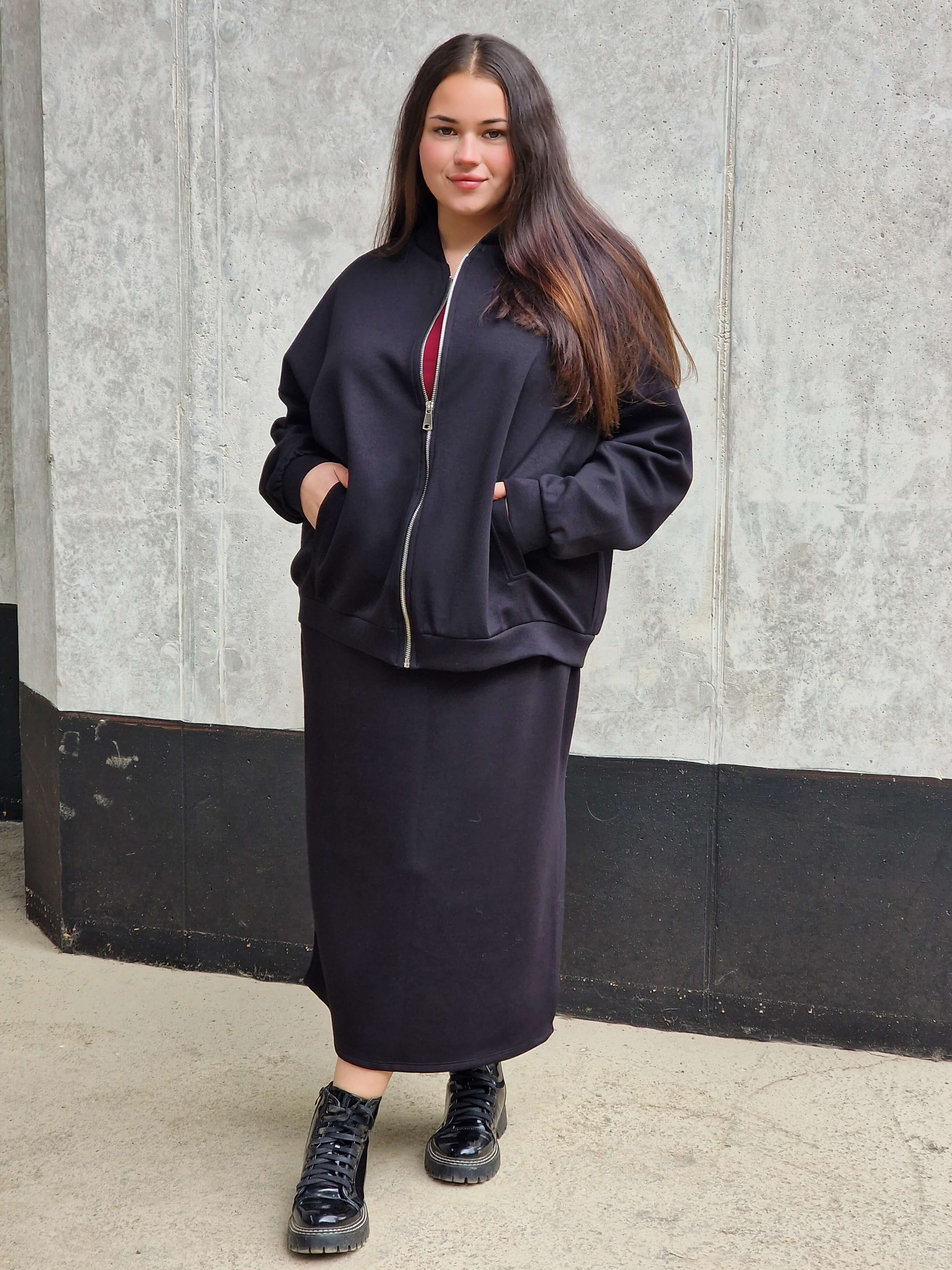 Sportowy komplet w eleganckim wydaniu Stylowa XL