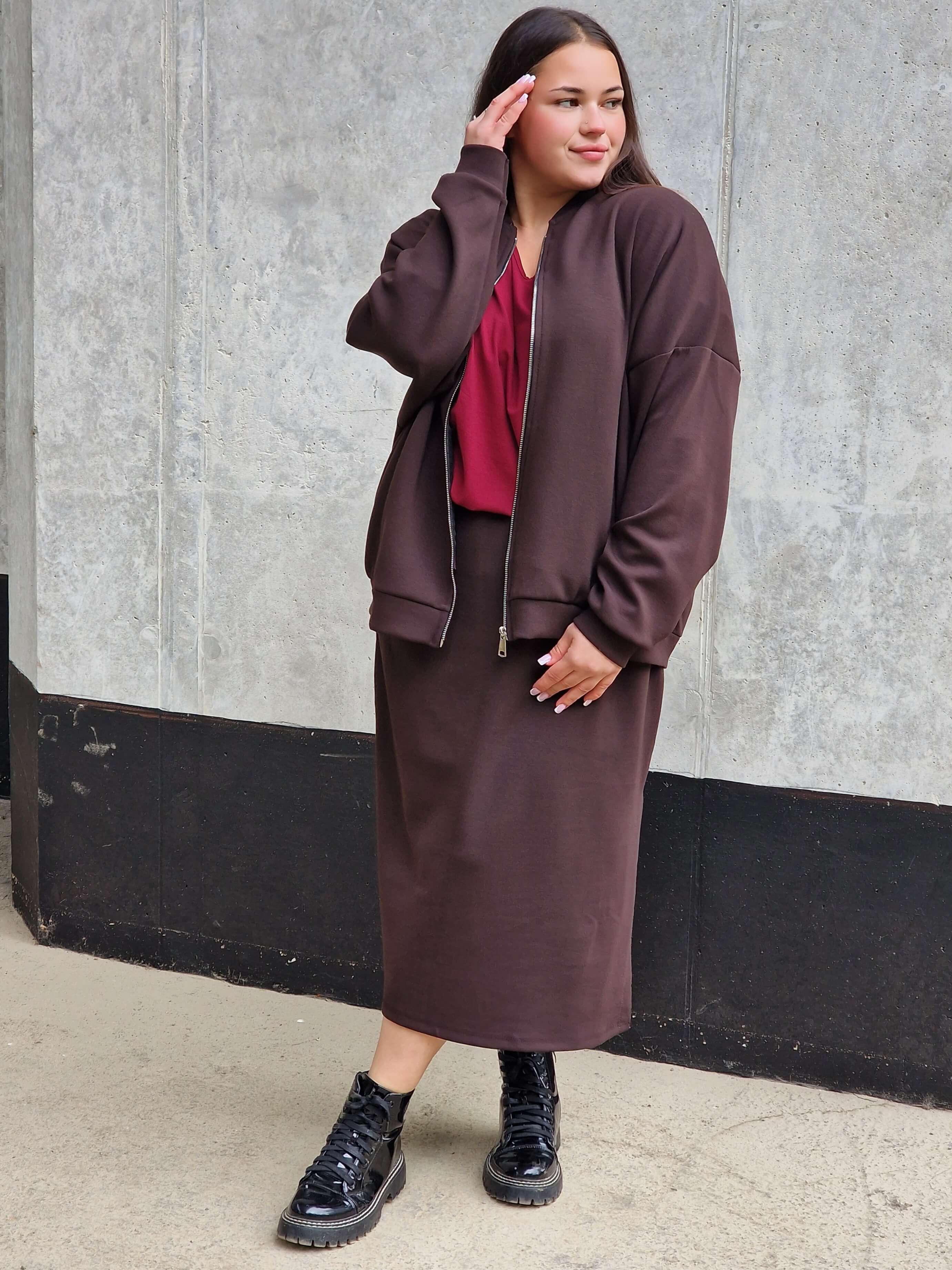 Sportowy komplet w eleganckim wydaniu Stylowa XL