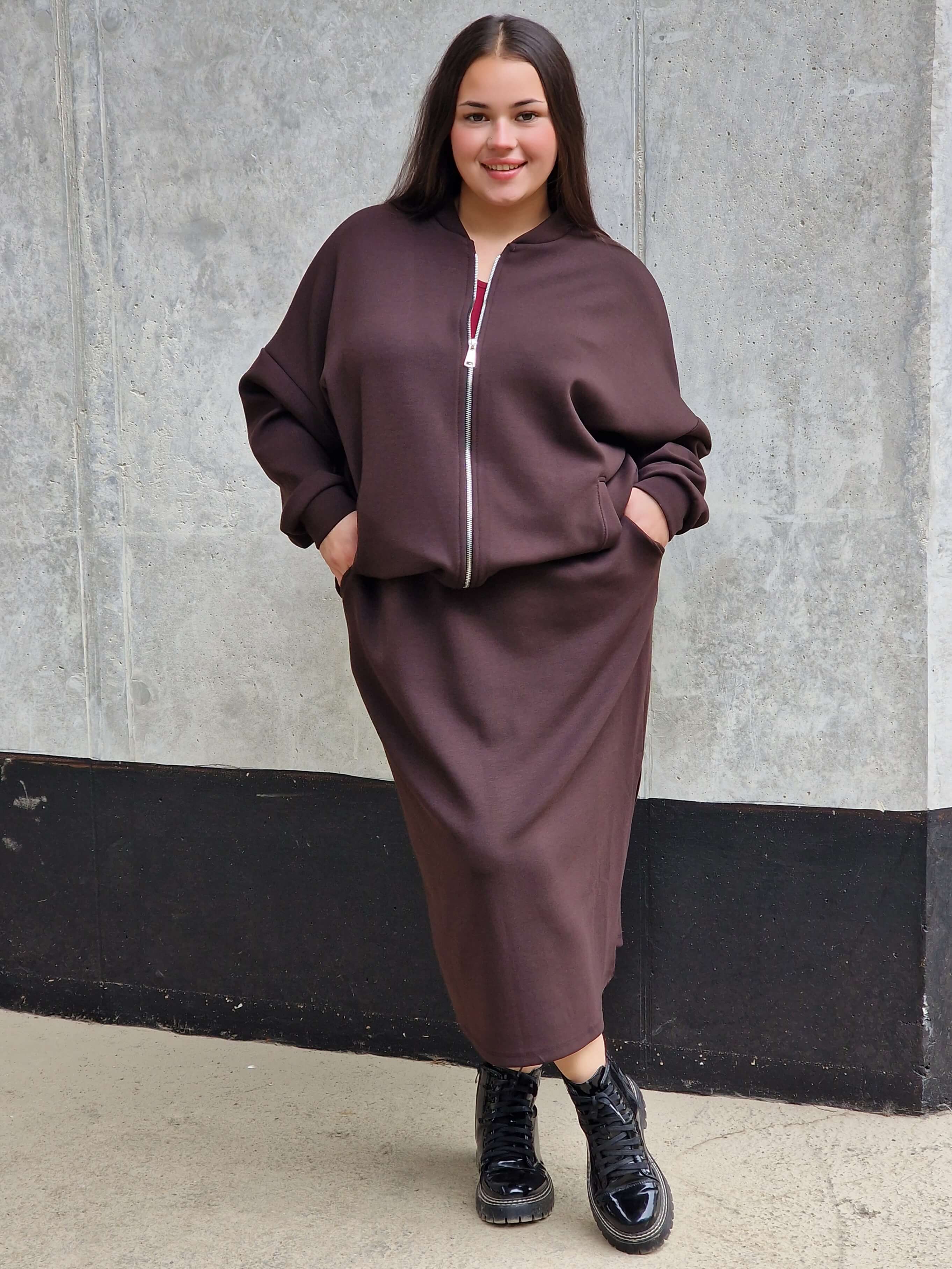 Sportowy komplet w eleganckim wydaniu Stylowa XL