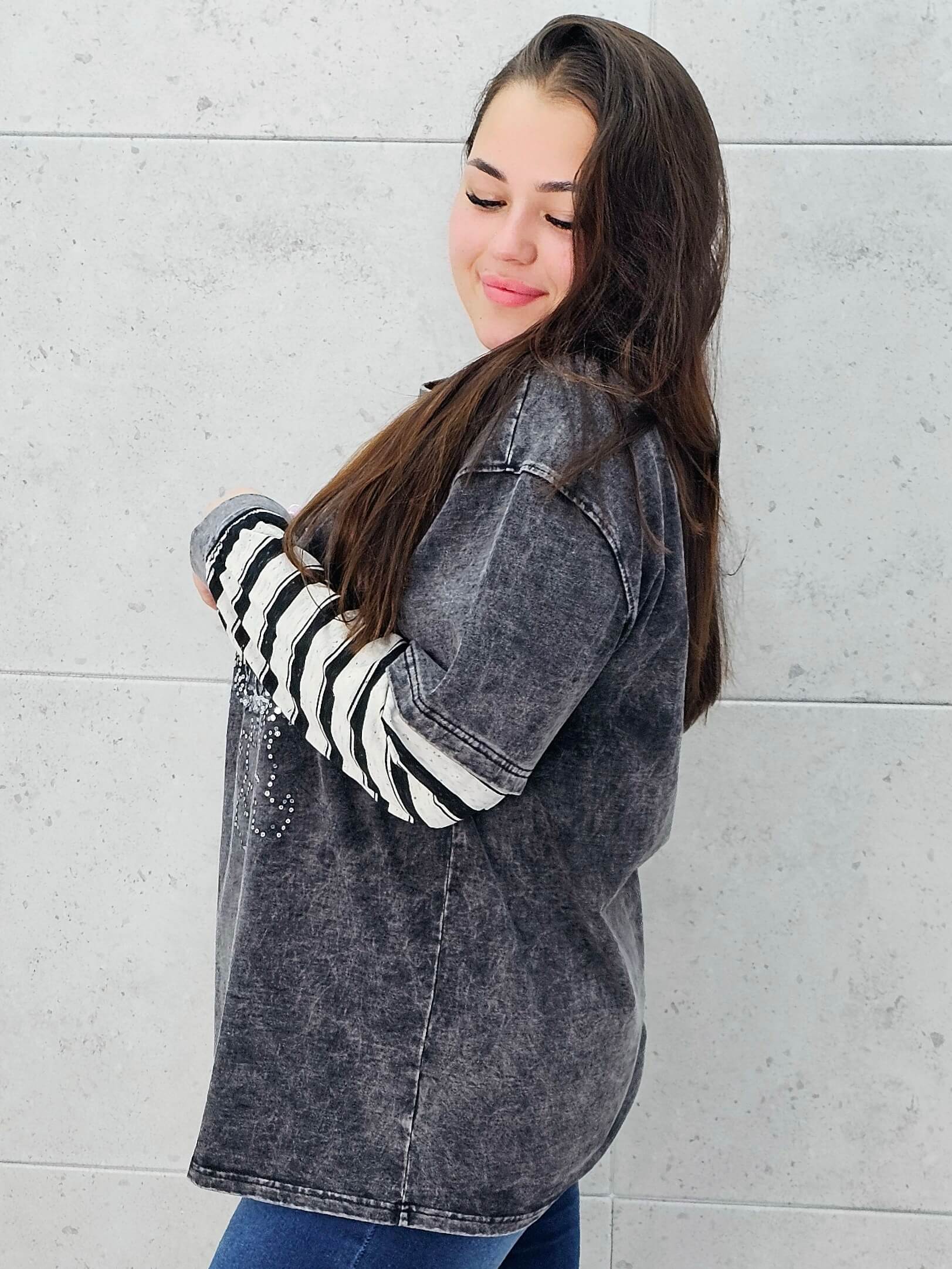 Bluza oversize z nadrukiem i zdobieniami Stylowa XL