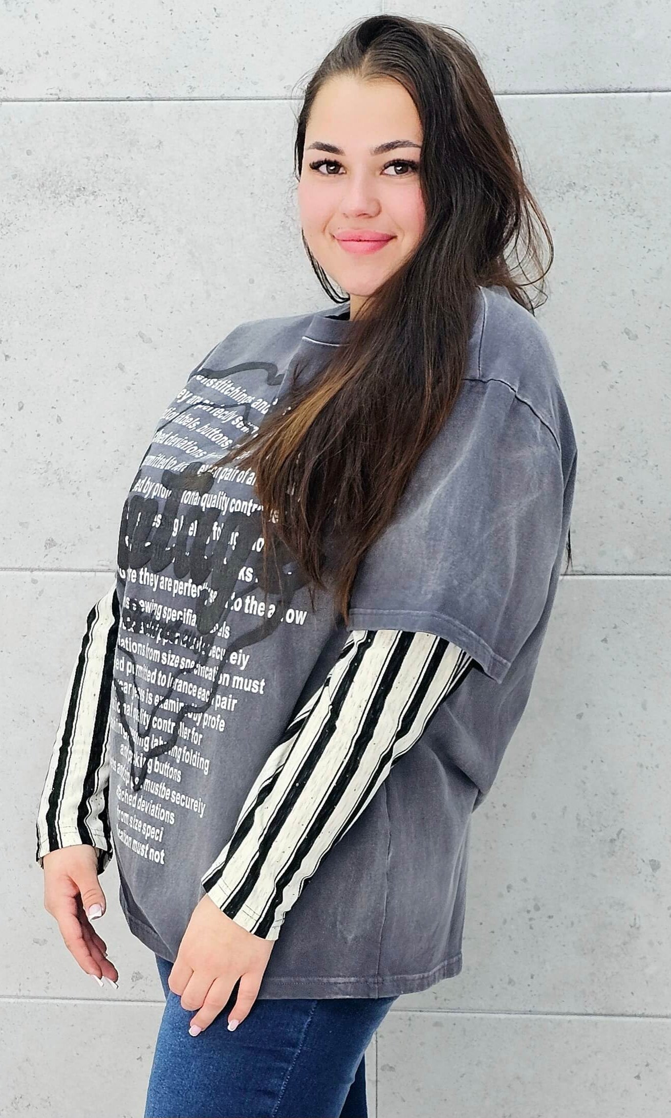 Bluza oversize z nadrukiem i zdobieniami Stylowa XL