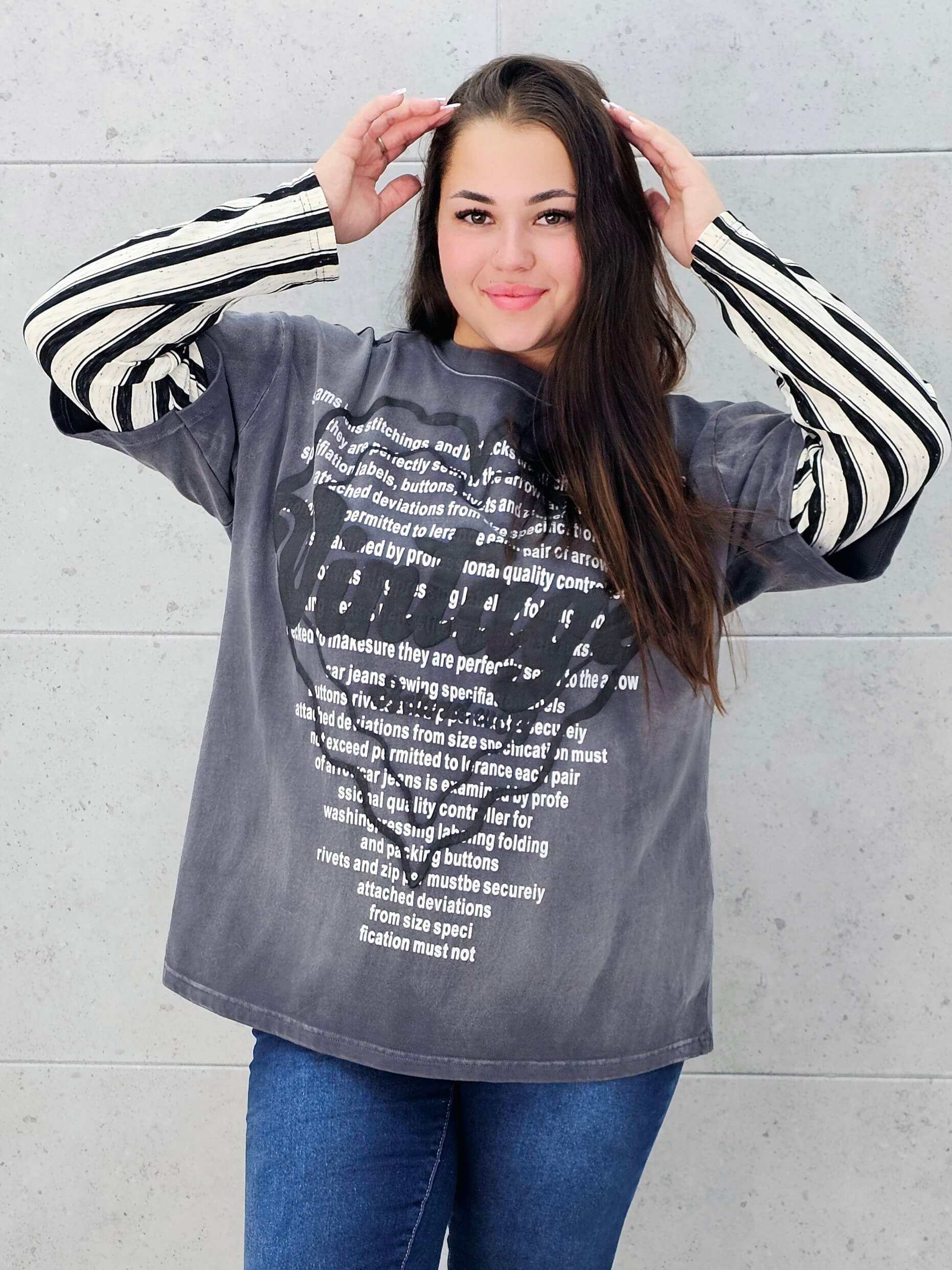 Bluza oversize z nadrukiem i zdobieniami Stylowa XL