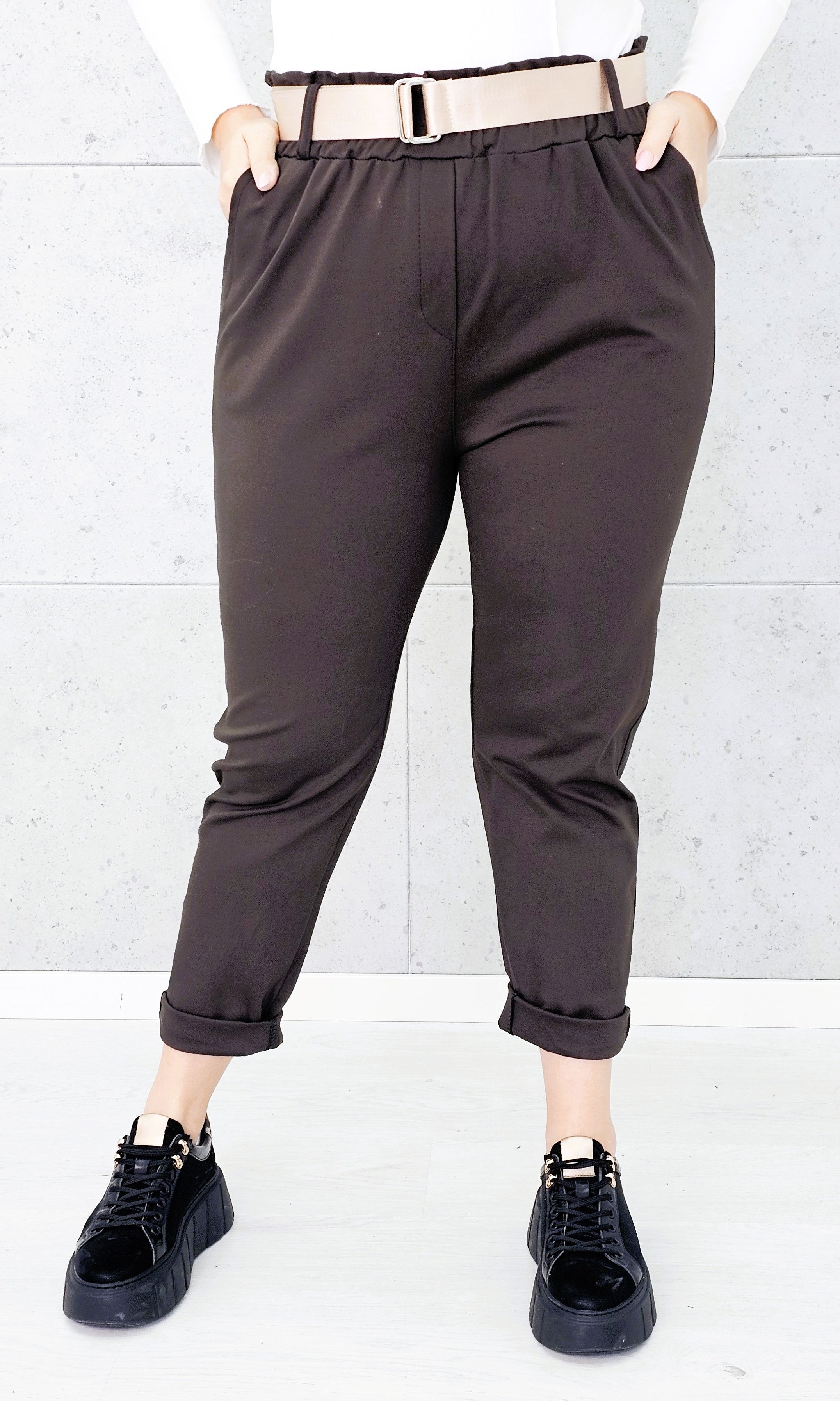 Spodnie z paskiem Stylowa XL