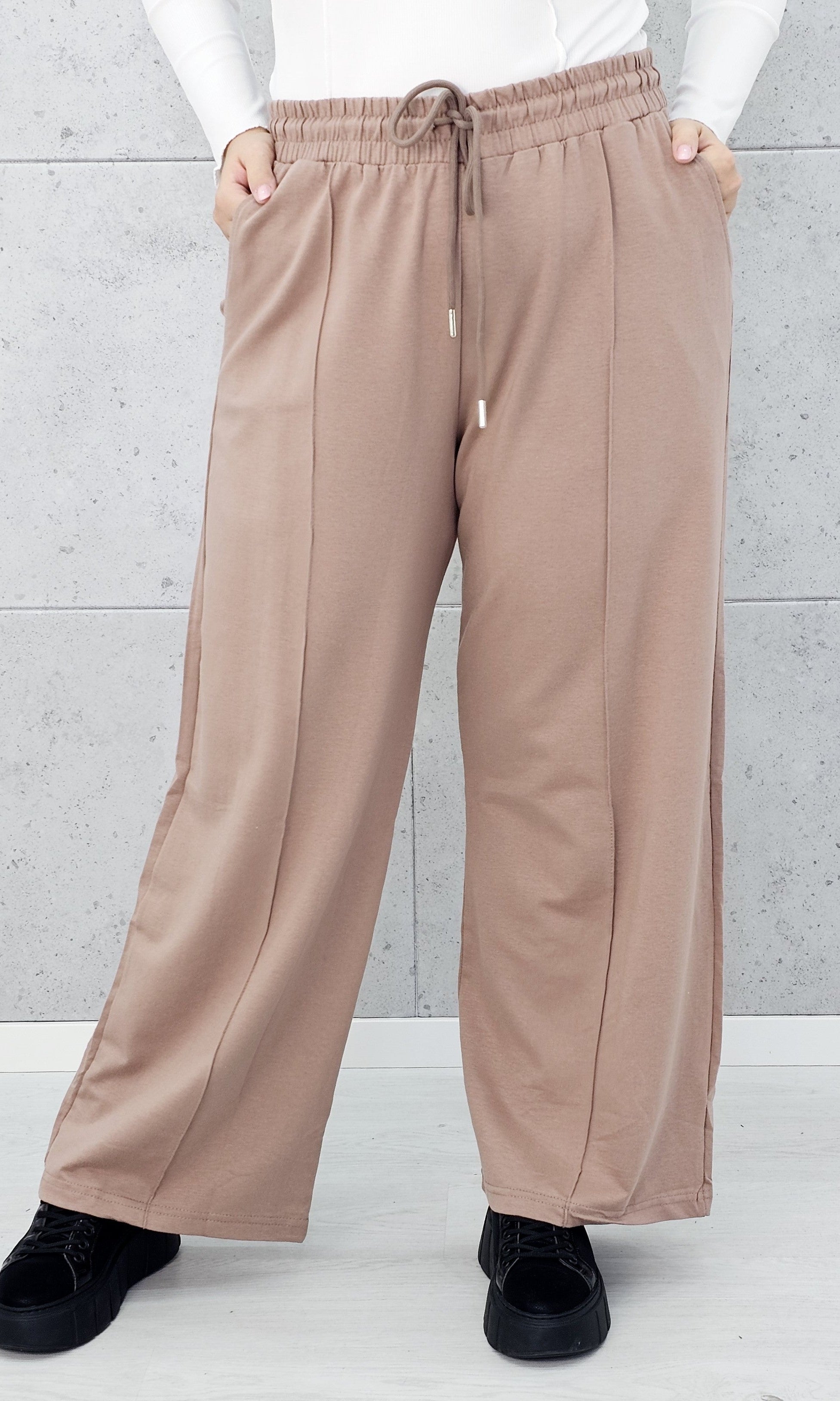 Bawełniane spodnie wide leg Stylowa XL