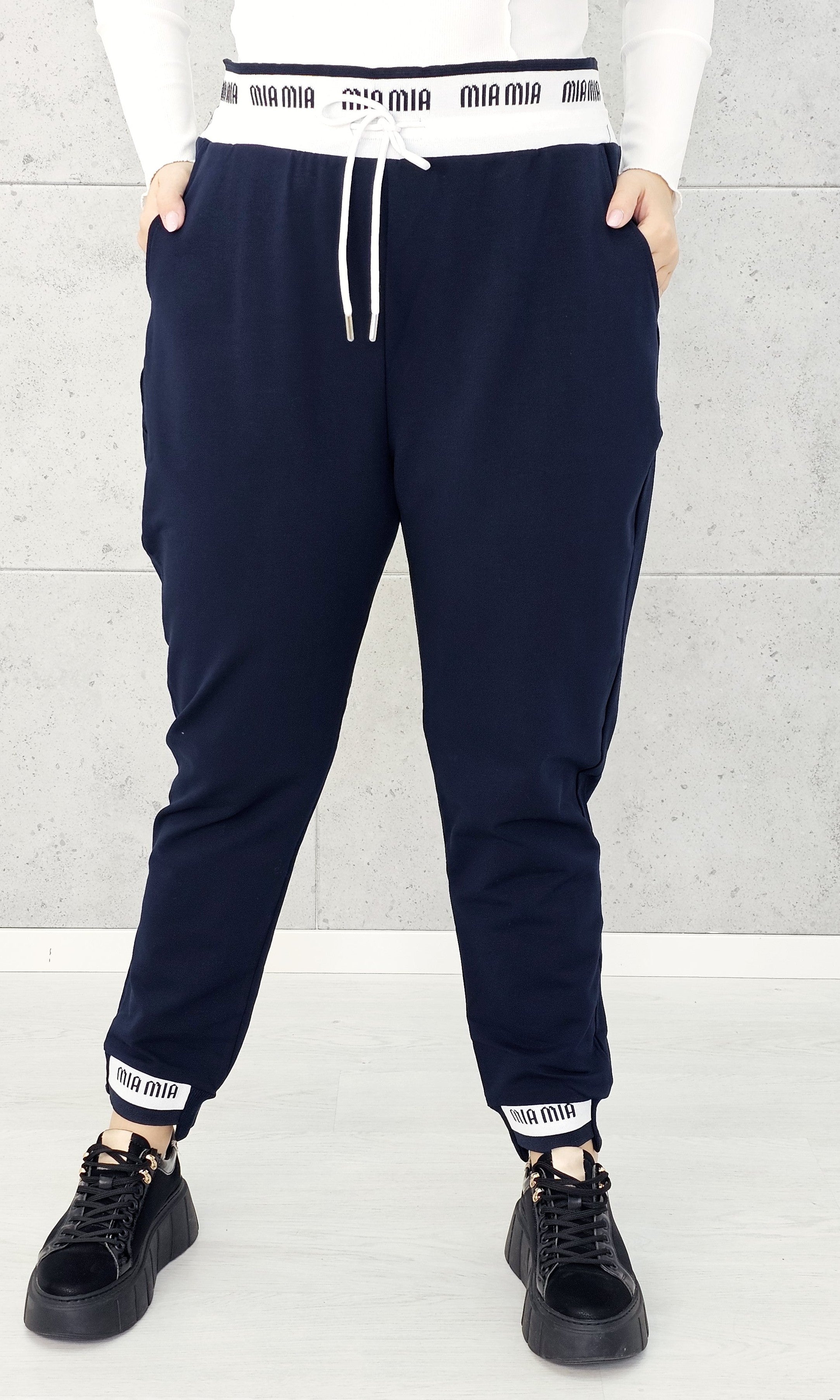 Sportowe spodnie z logowaną gumką Stylowa XL