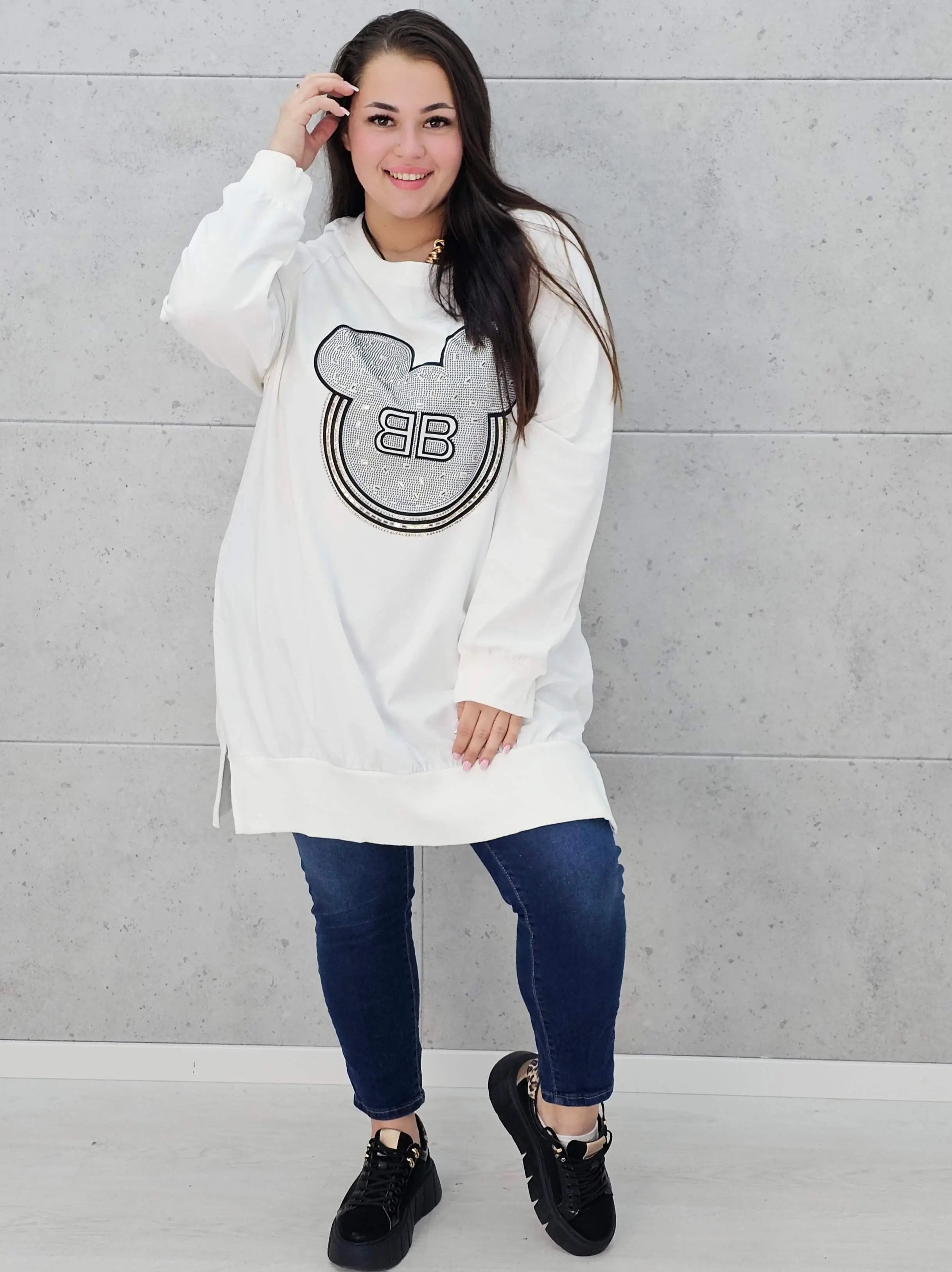 Bluza plus size z aplikacją BB – komfort i styl w rozmiarze XXL Stylowa XL