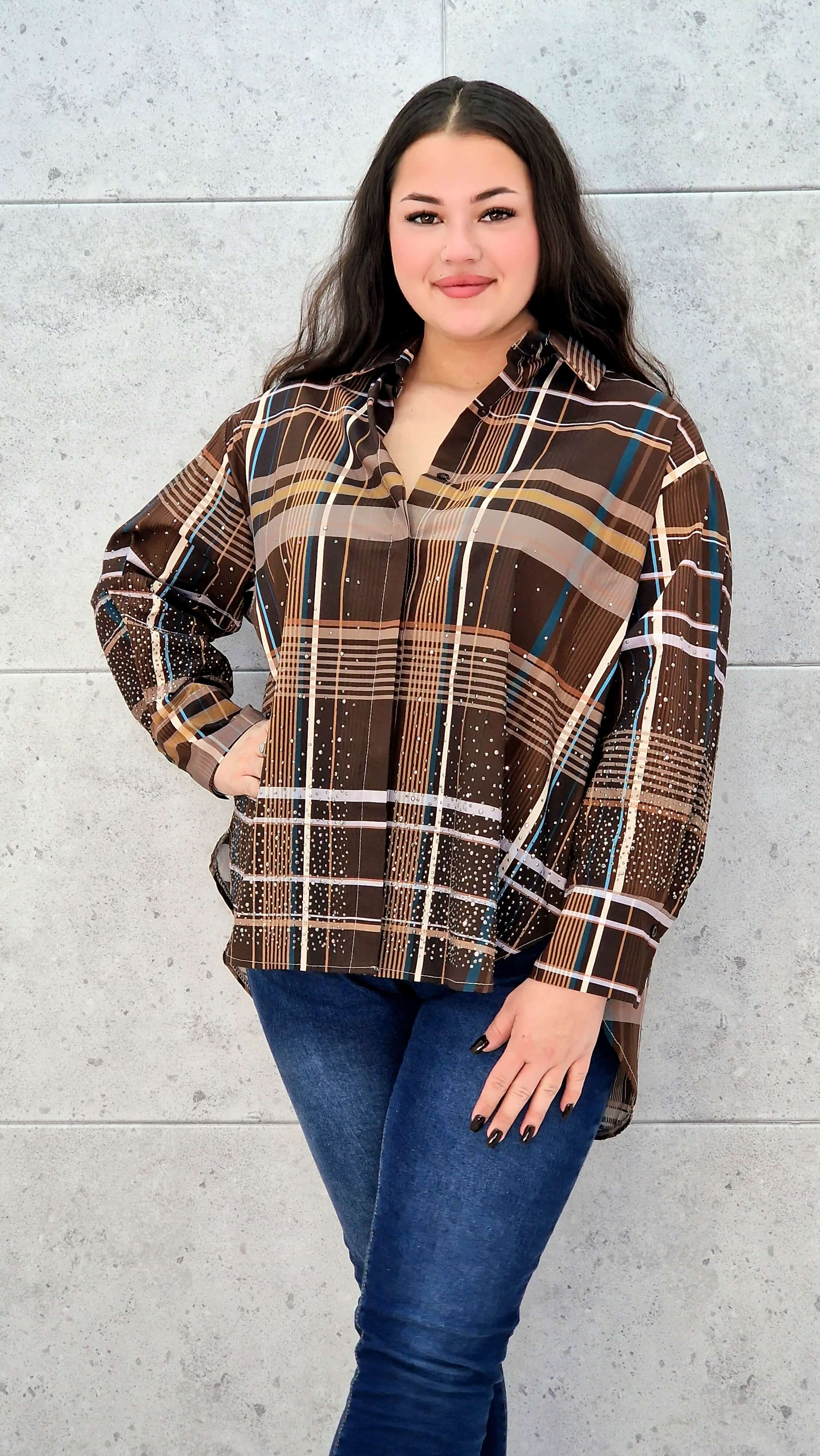 Koszula plus size w kratę – elegancja i komfort na co dzień Stylowa XL