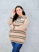 Bluza z kapturem i motywem motyla Stylowa XL