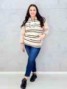 Bluza z kapturem i motywem motyla Stylowa XL