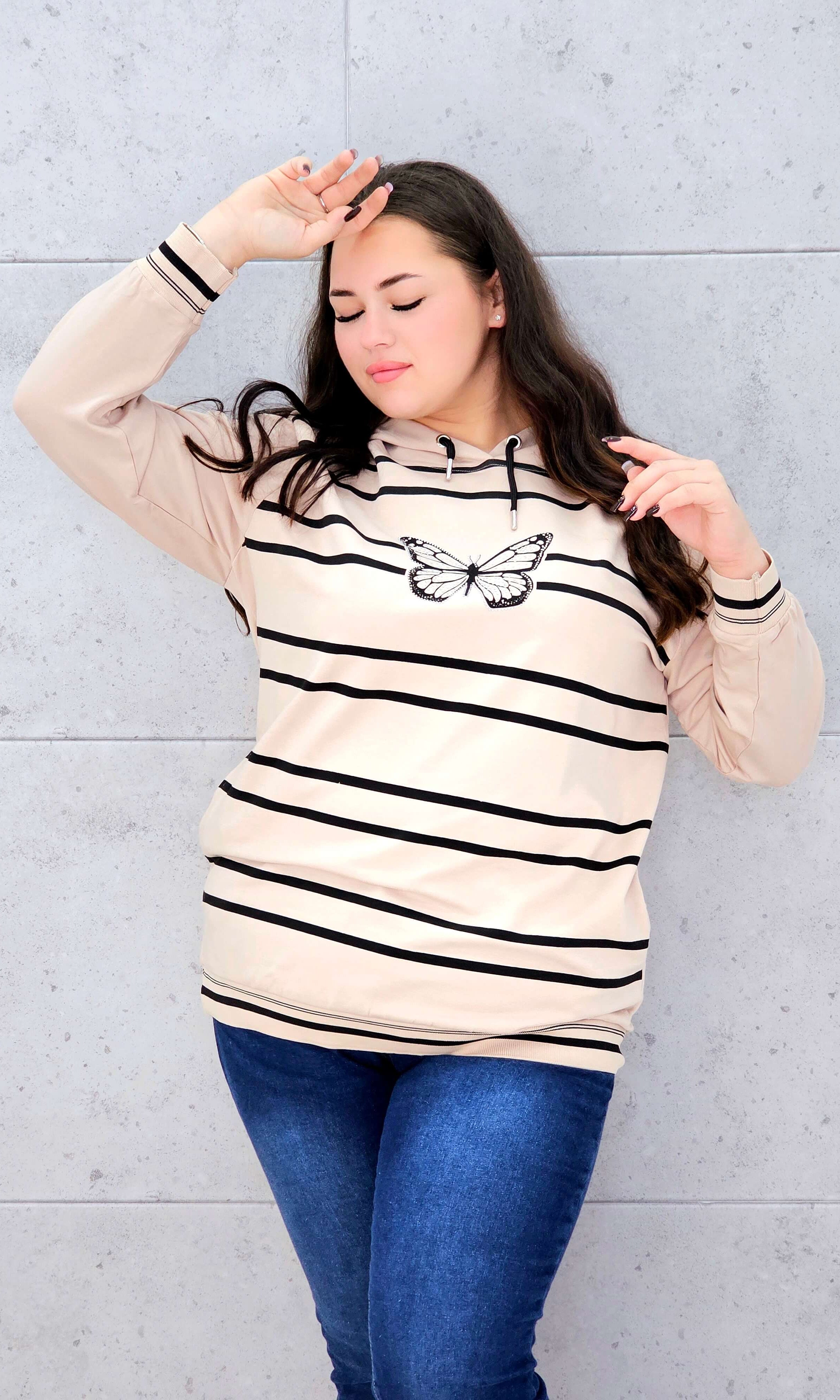 Bluza z kapturem i motywem motyla Stylowa XL