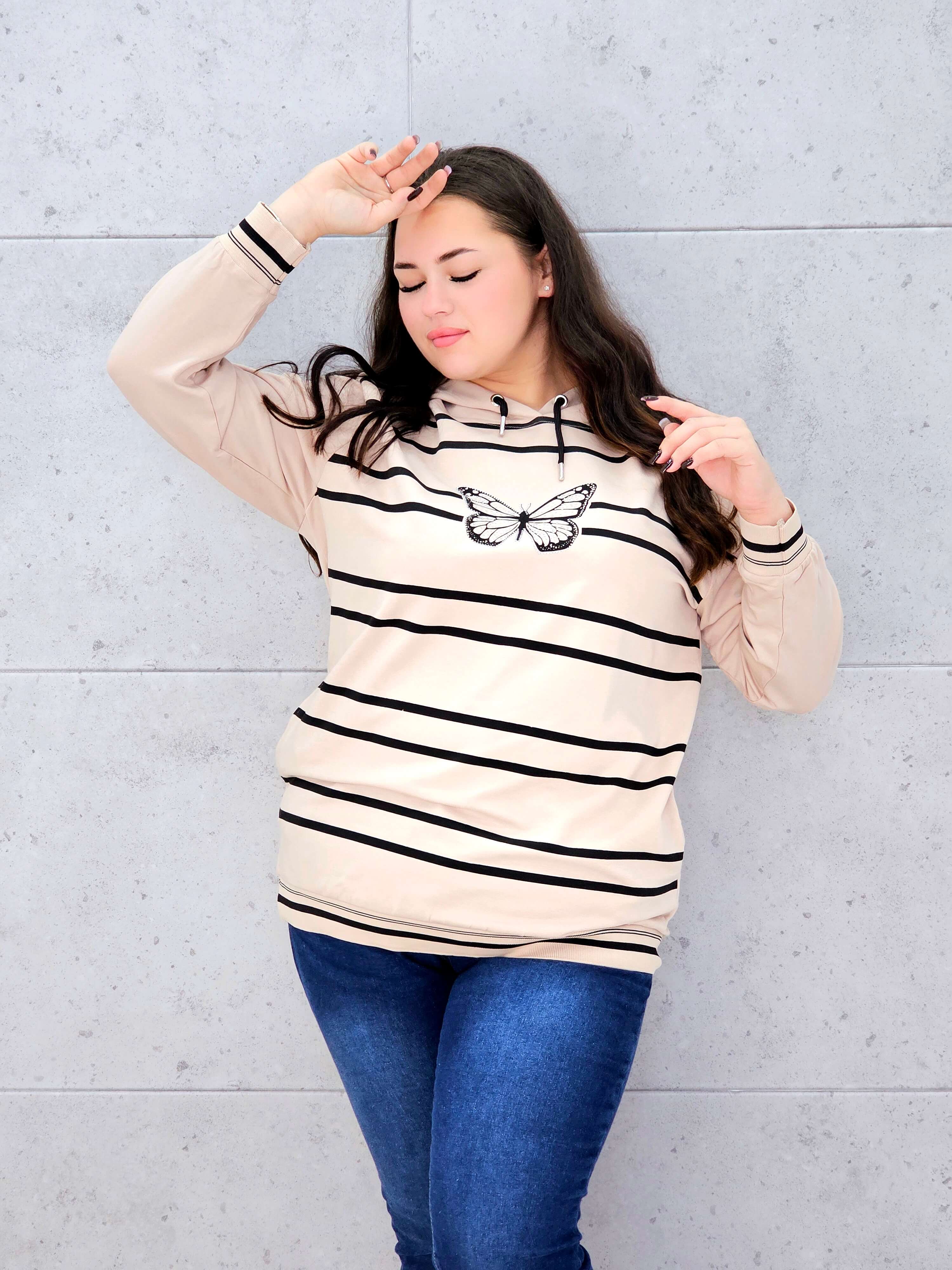 Bluza z kapturem i motywem motyla Stylowa XL