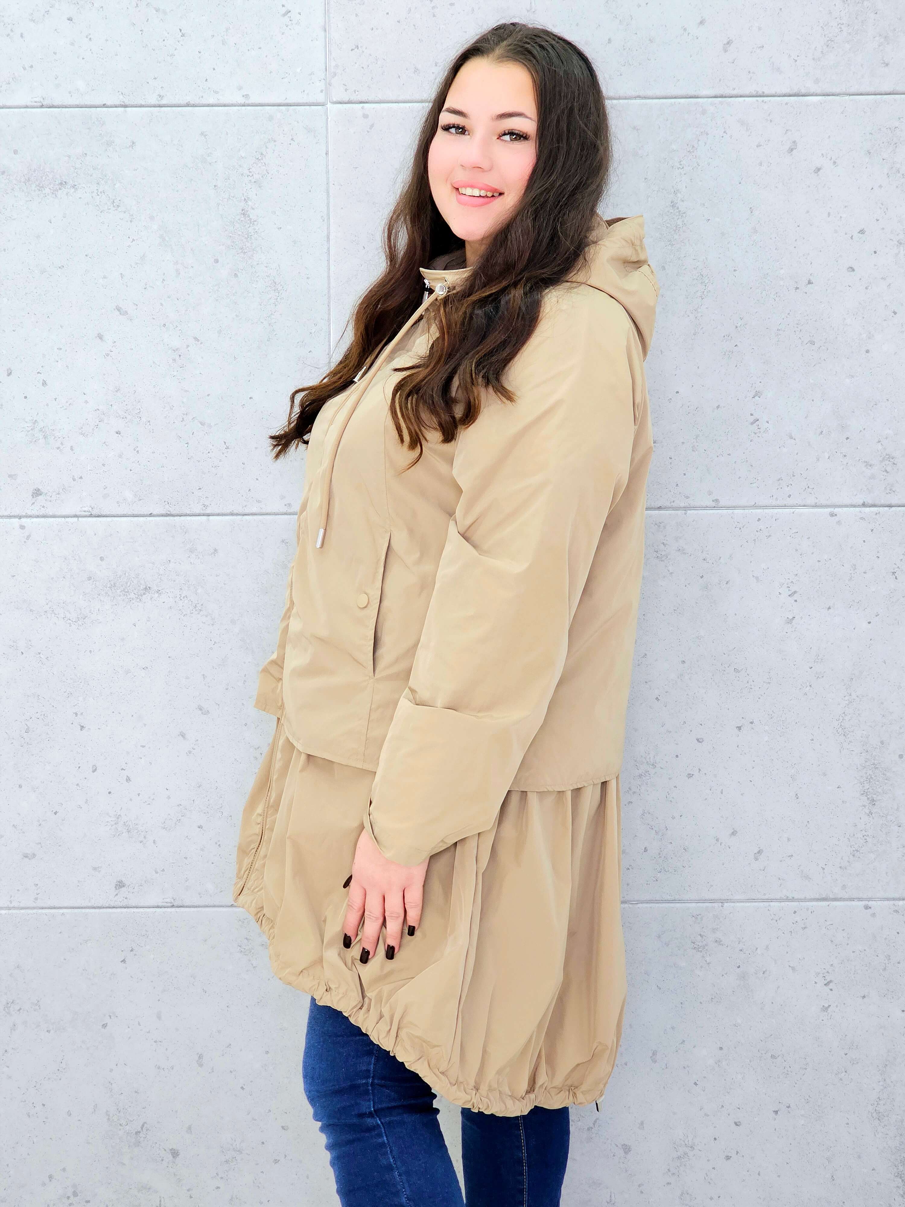 Asymetryczna kurtka-parka z kapturem Stylowa XL