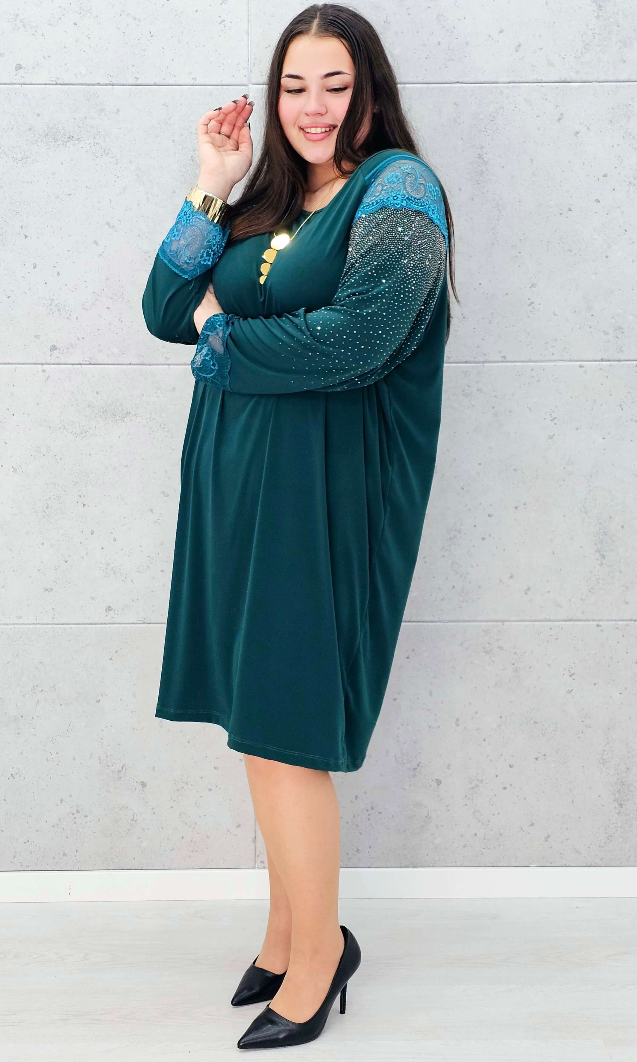 Sukienka z koronką i cyrkoniami – elegancka sukienka plus size Stylowa XL