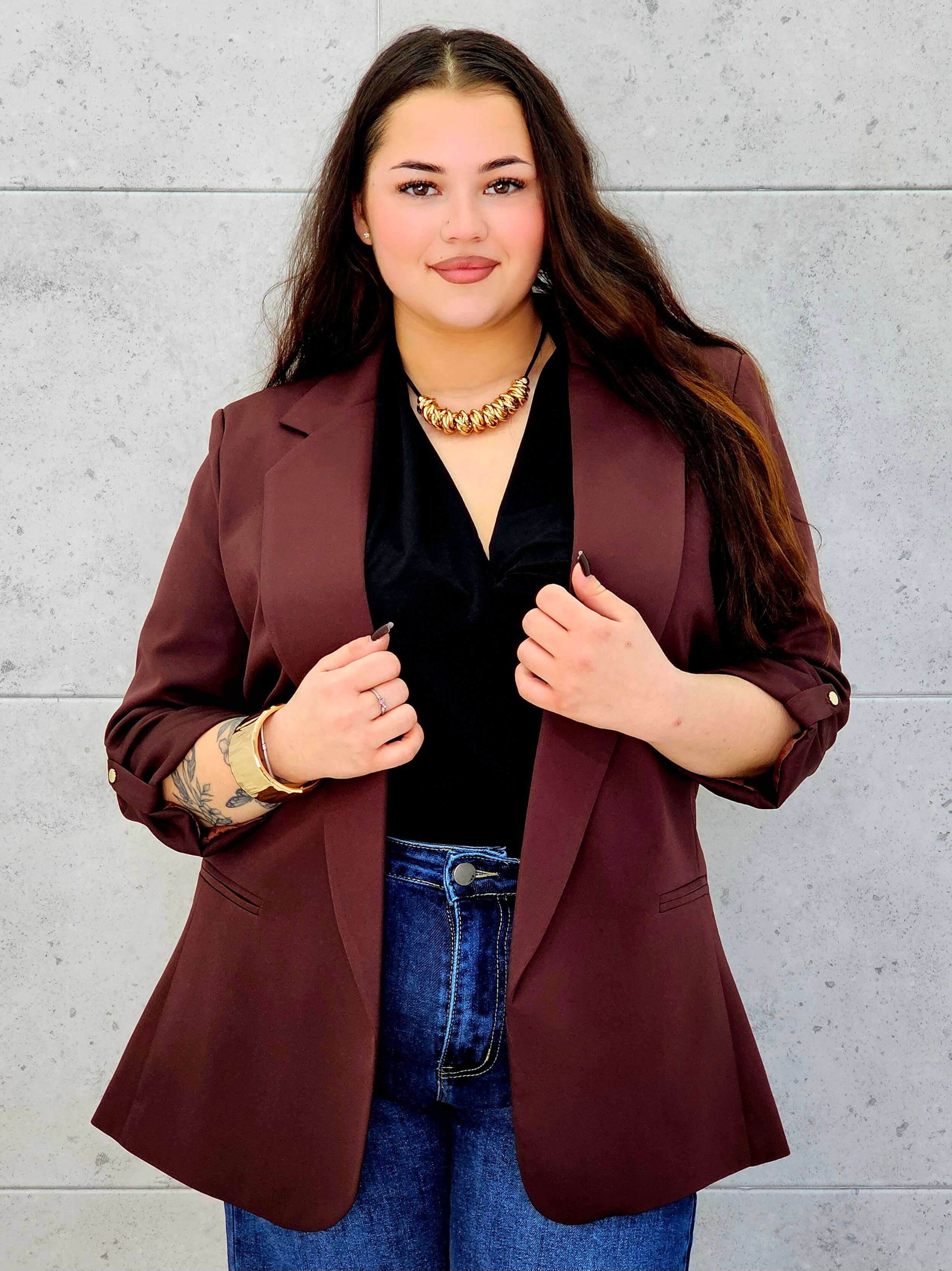 Marynarka bordowa w przodzie