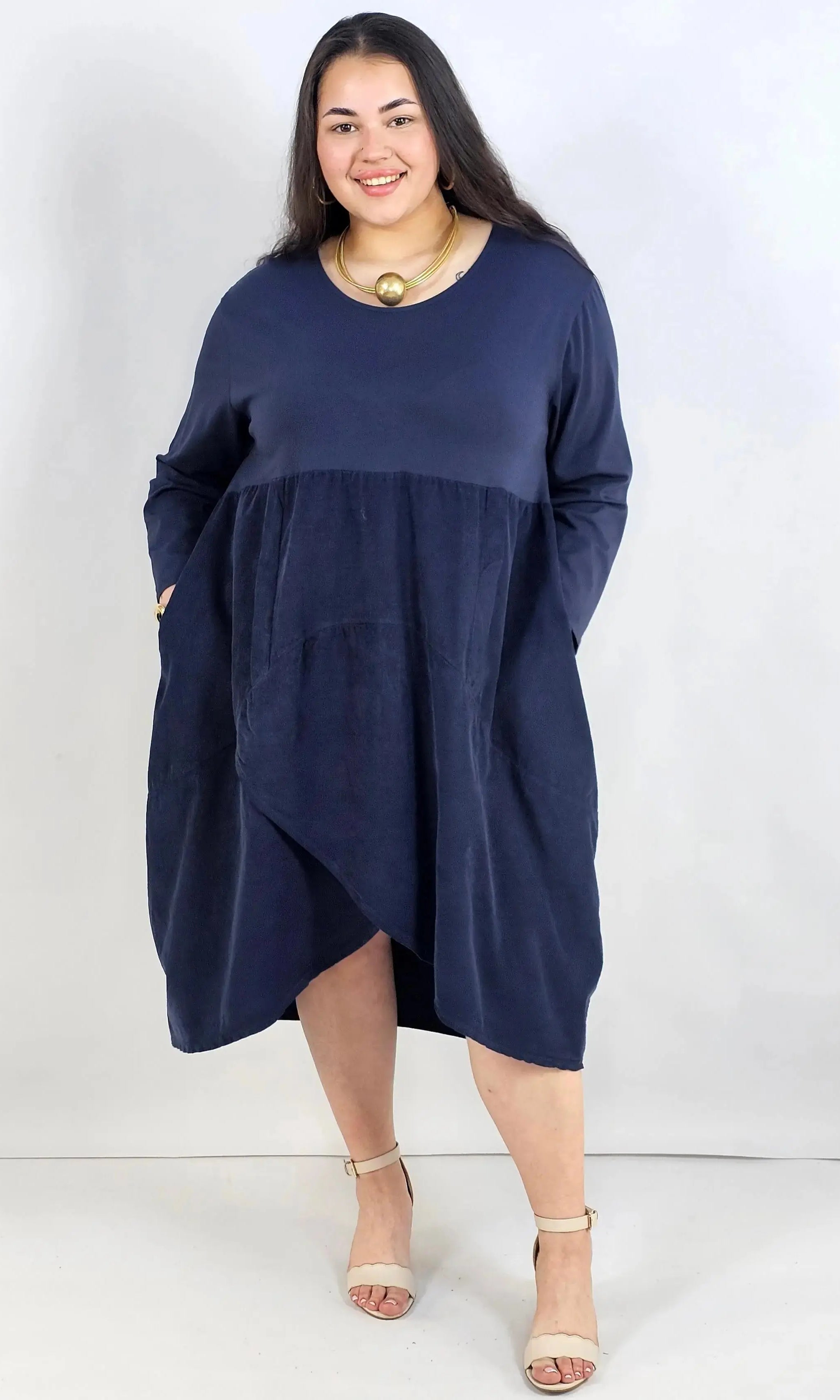 Asymetryczna Sukienka Plus Size StylowaXL – Swobodna Elegancja dla Kobiet XXL Stylowa XL