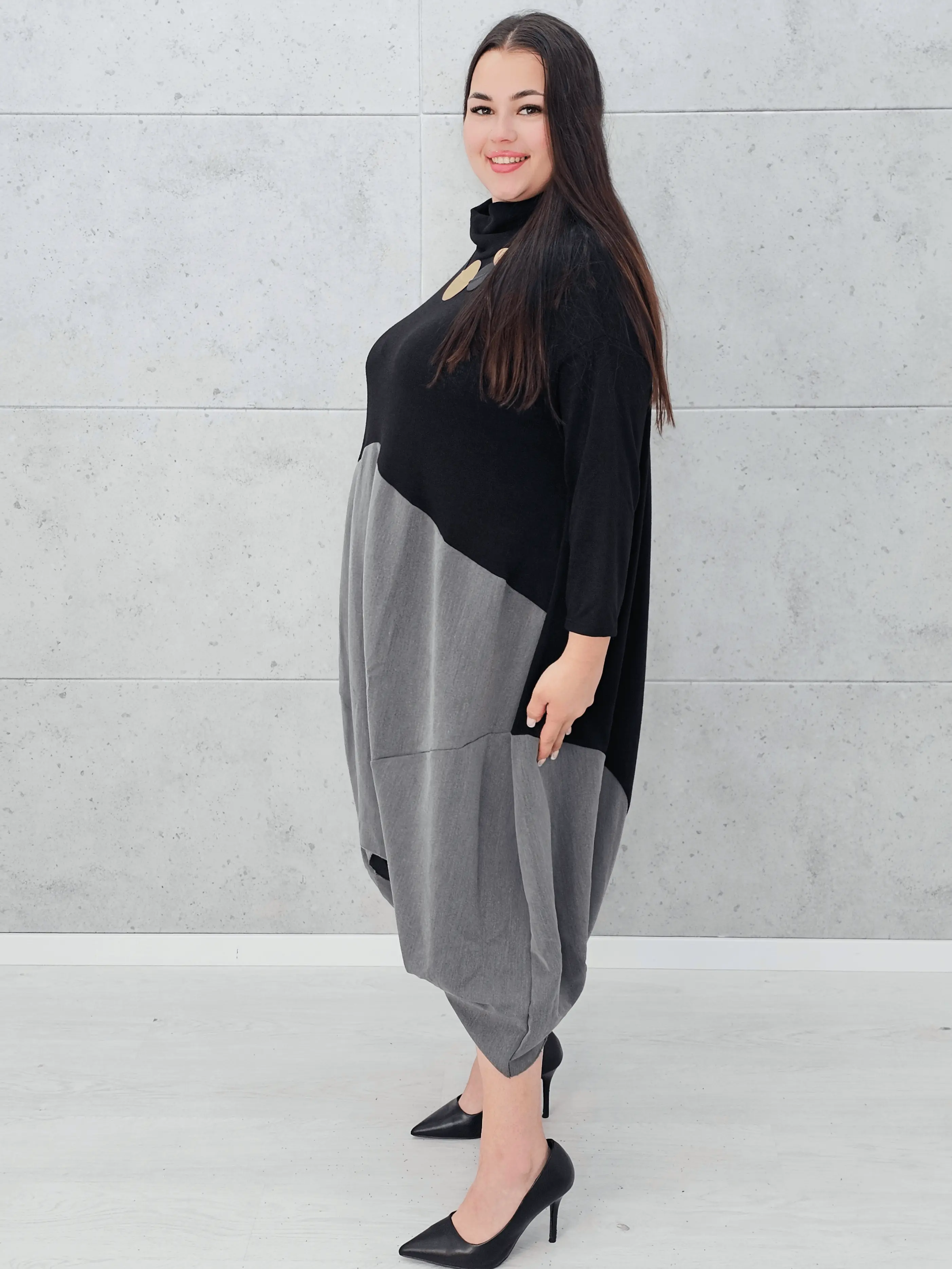 Asymetryczna sukienka z efektem 2w1 Stylowa XL