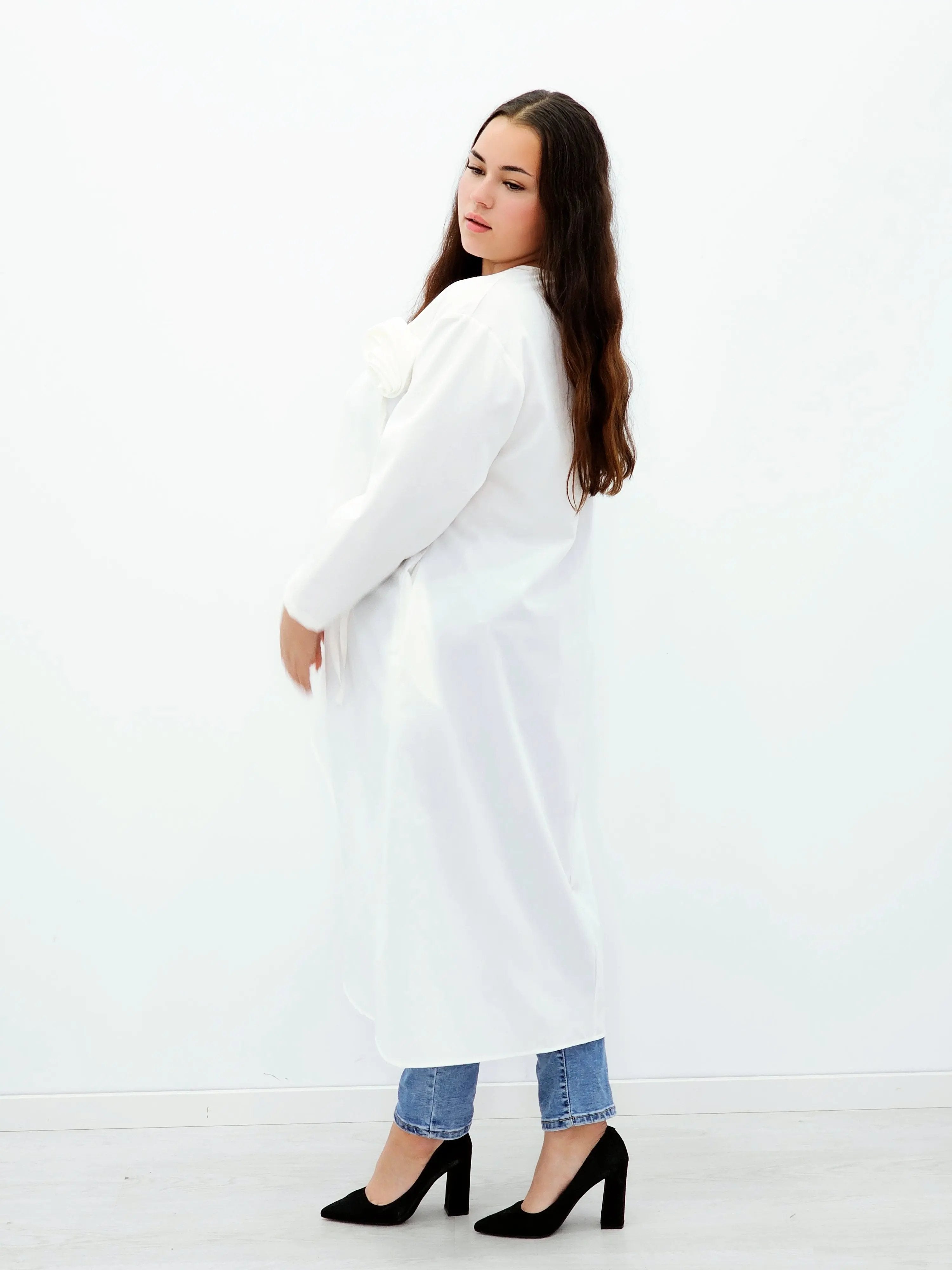 Asymetryczna tunika z kwiatową aplikacją Stylowa XL