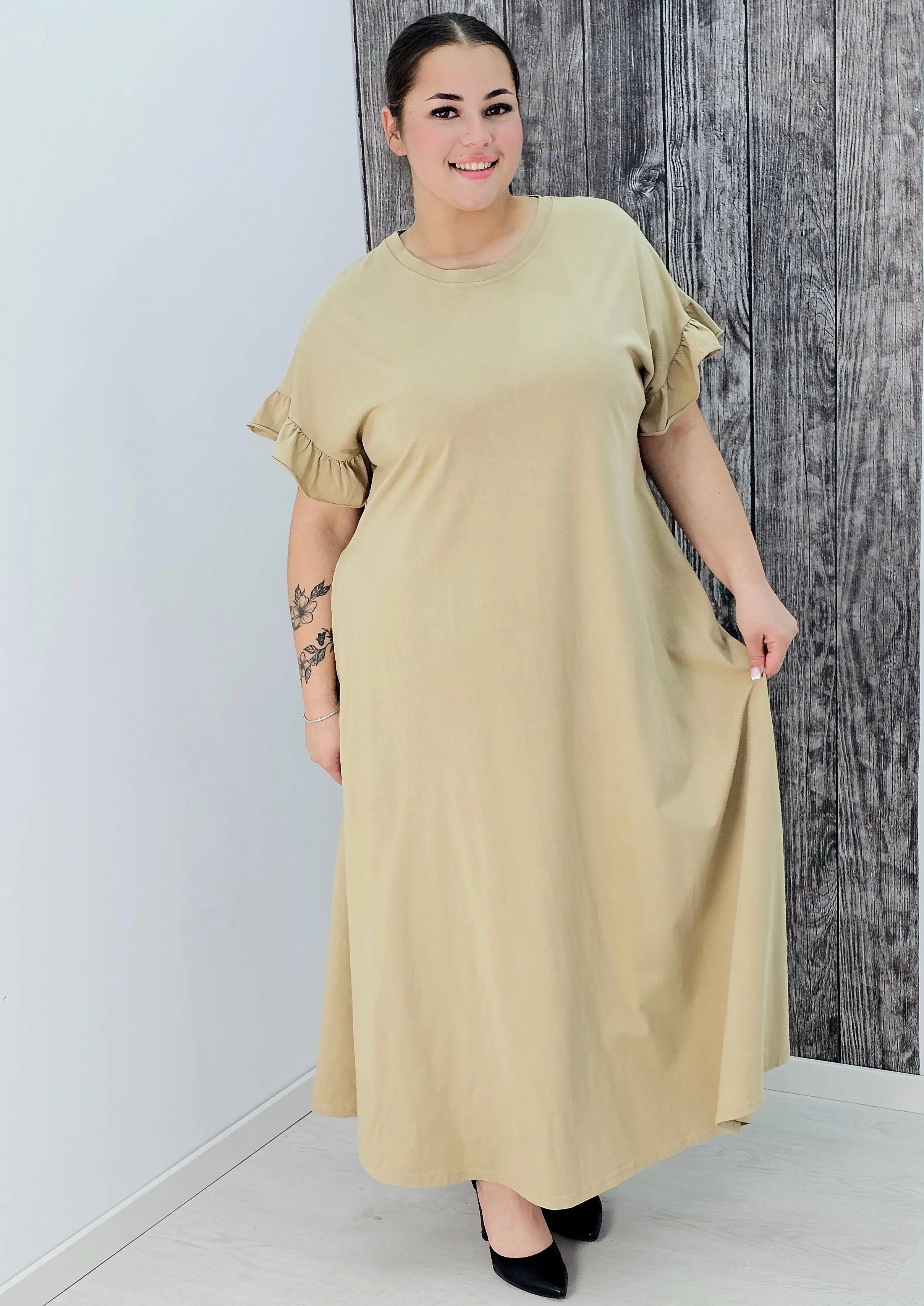 Bawełniana sukienka maxi z falbankami Stylowa XL