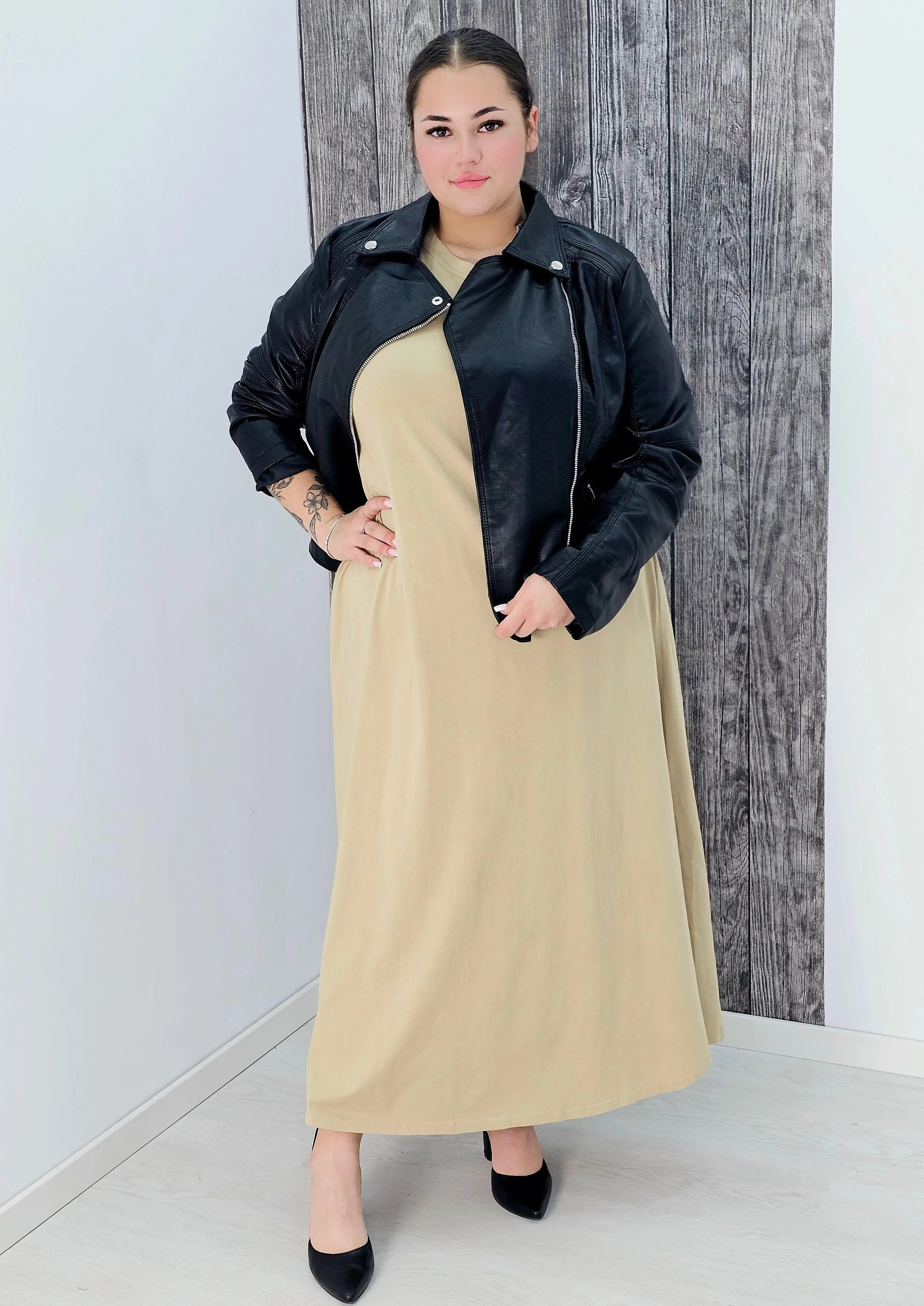 Bawełniana sukienka maxi z falbankami Stylowa XL