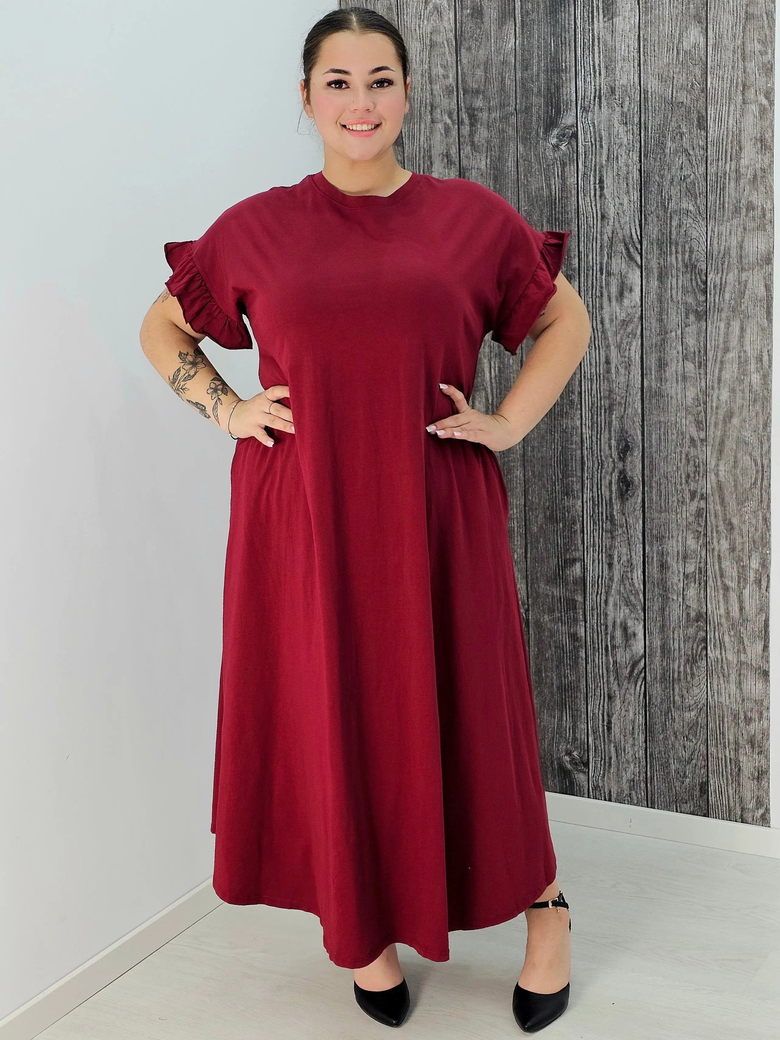 Bawełniana sukienka maxi z falbankami Stylowa XL