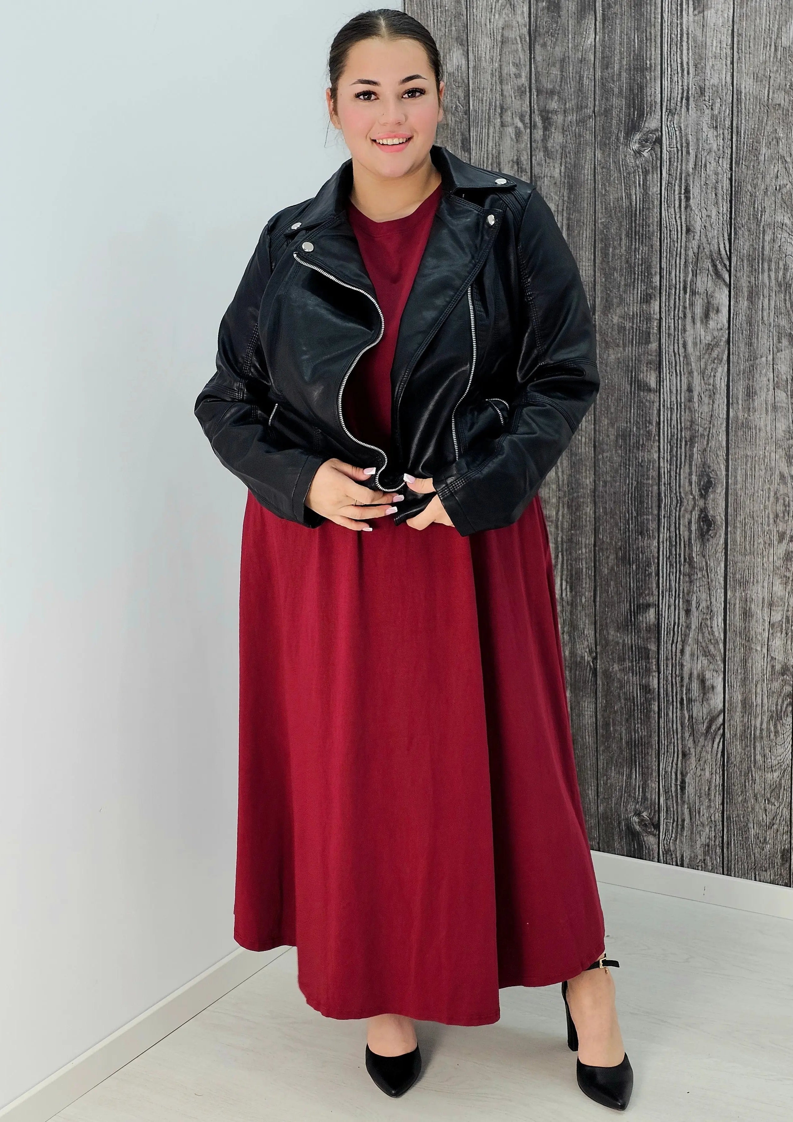 Bawełniana sukienka maxi z falbankami Stylowa XL