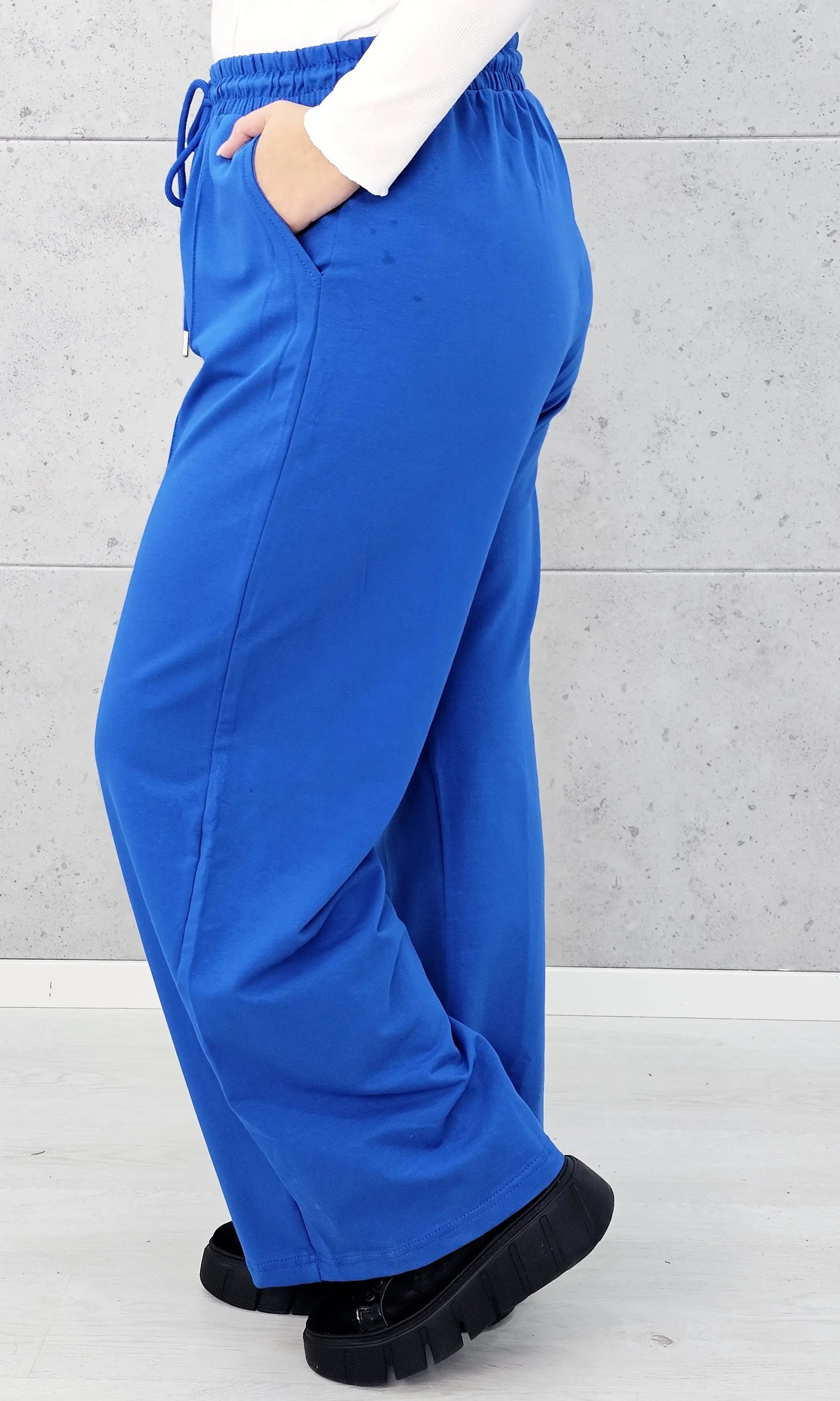 Bawełniane Spodnie Plus Size StylowaXL – Komfort i Styl dla Kobiet XXL Stylowa XL