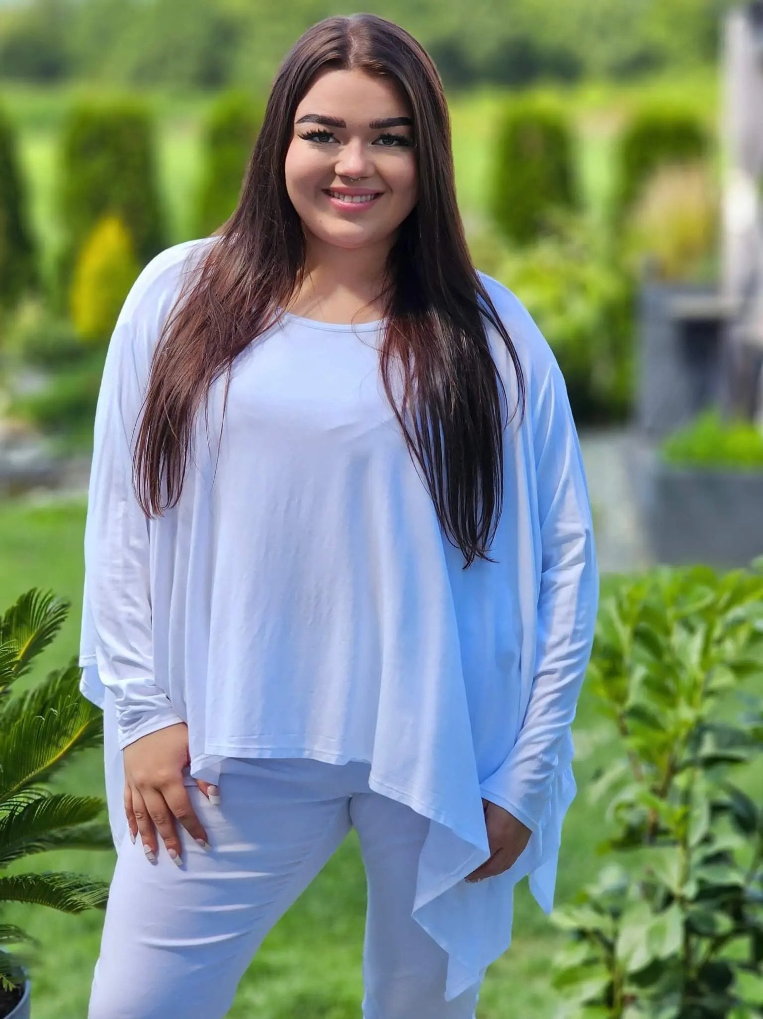 Biała bluzka z luźnym krojem Stylowa XL