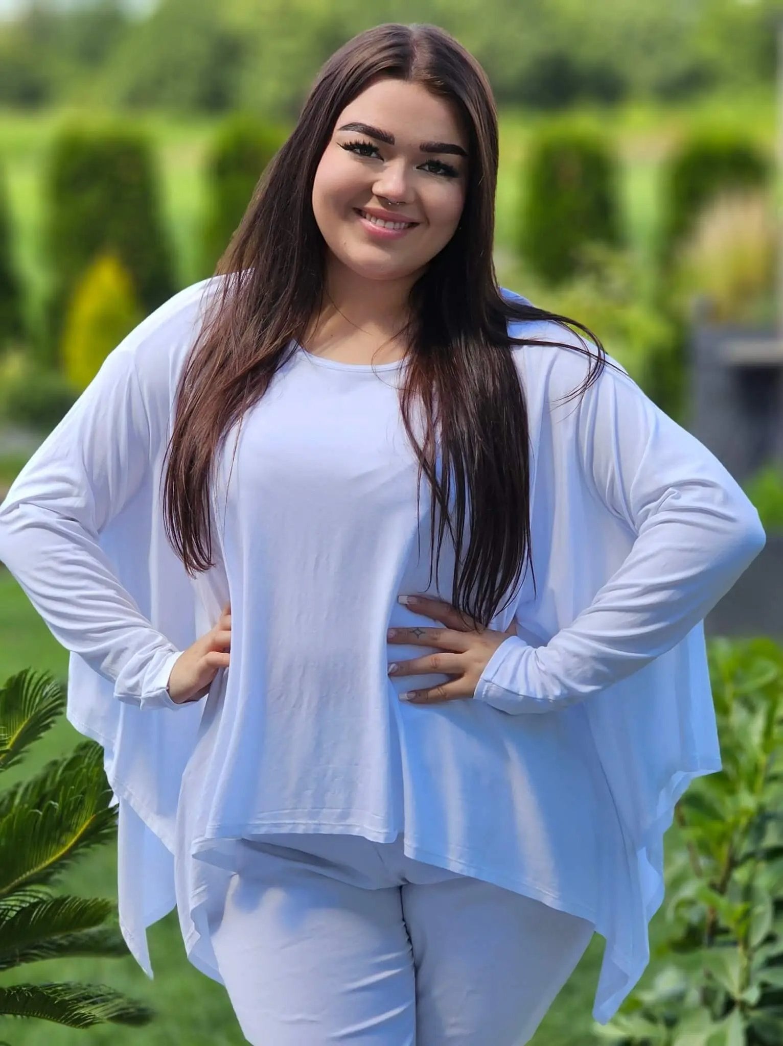 Biała bluzka z luźnym krojem Stylowa XL