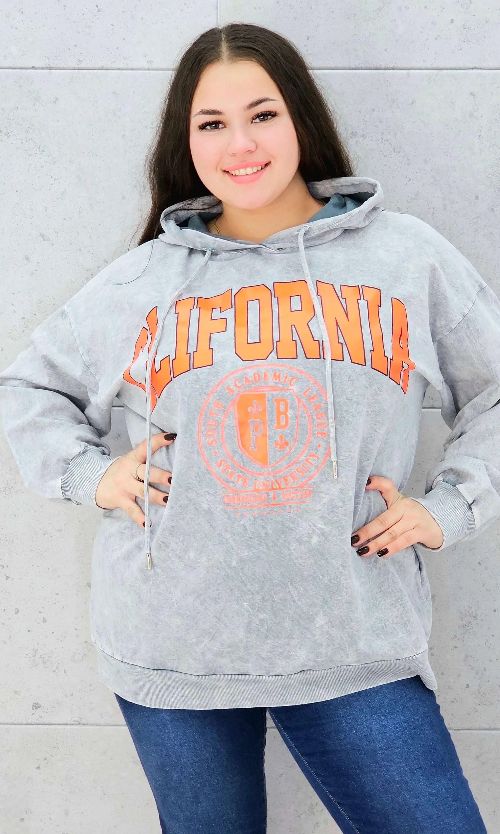 Bluza Oversize Plus Size StylowaXL – Miejski Styl i Komfort w Jednym Stylowa XL