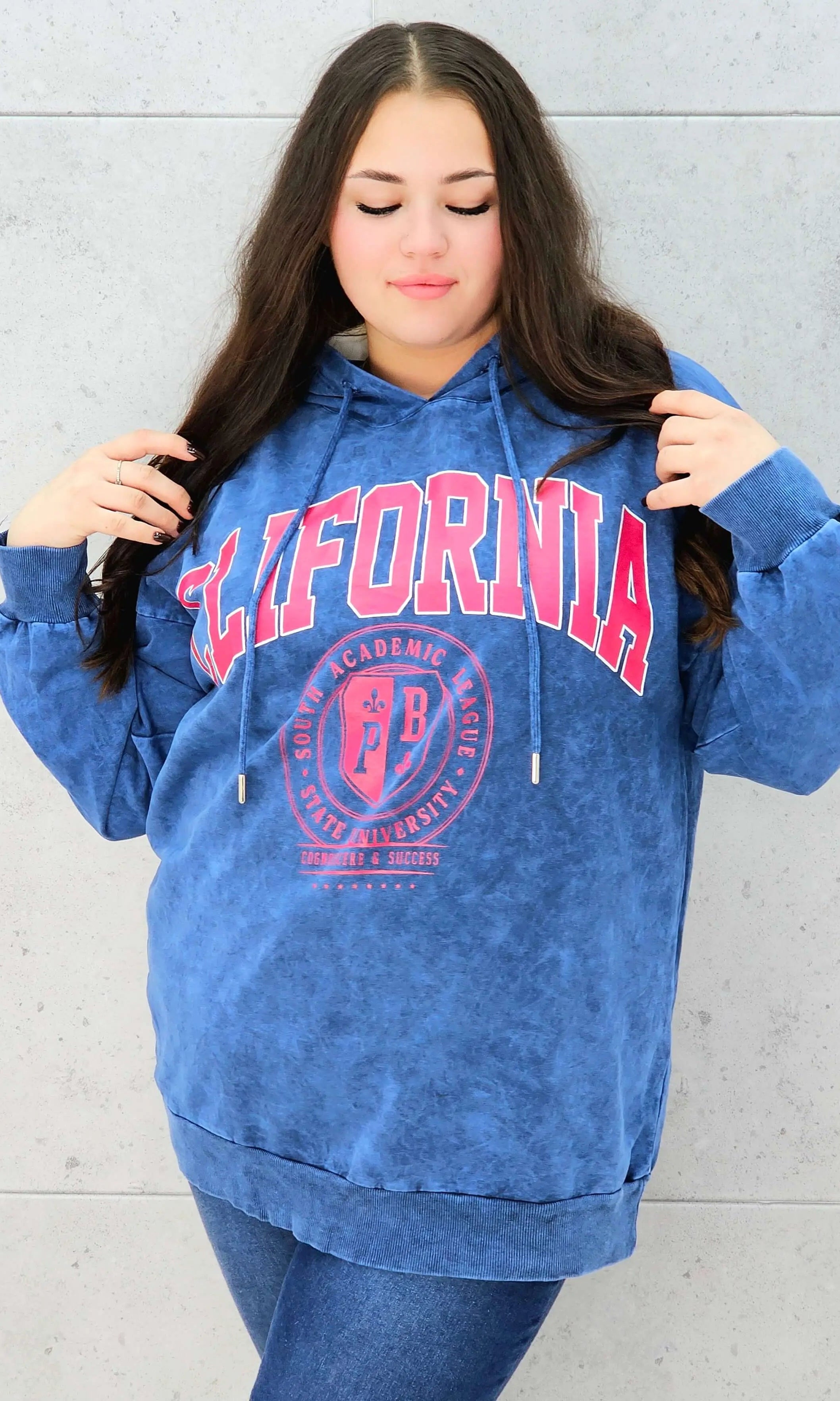 Bluza Oversize Plus Size StylowaXL – Miejski Styl i Komfort w Jednym Stylowa XL