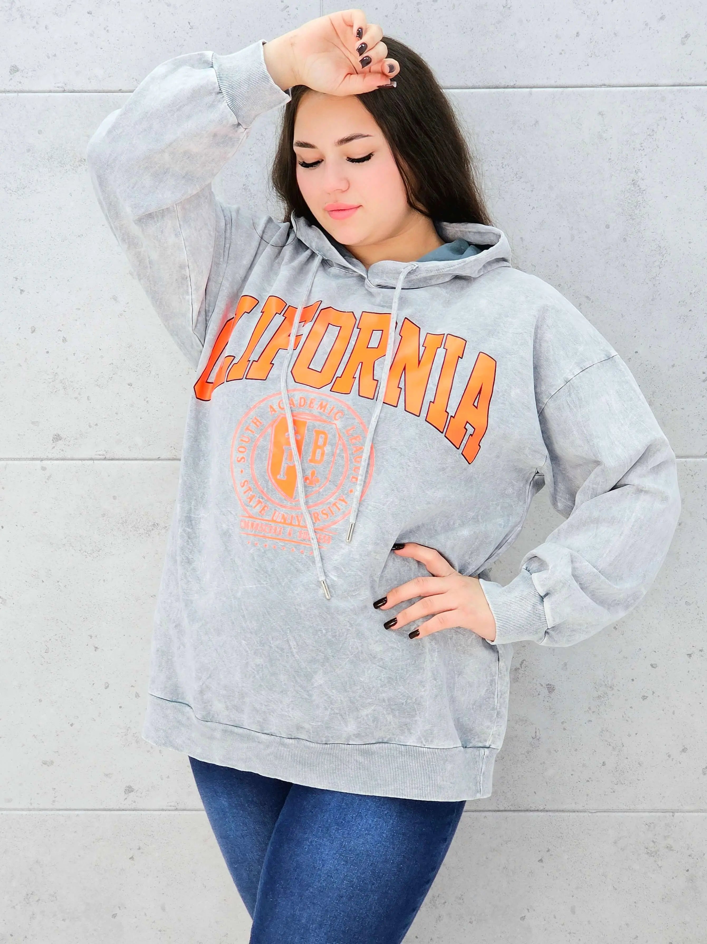 Bluza Oversize Plus Size StylowaXL – Miejski Styl i Komfort w Jednym Stylowa XL