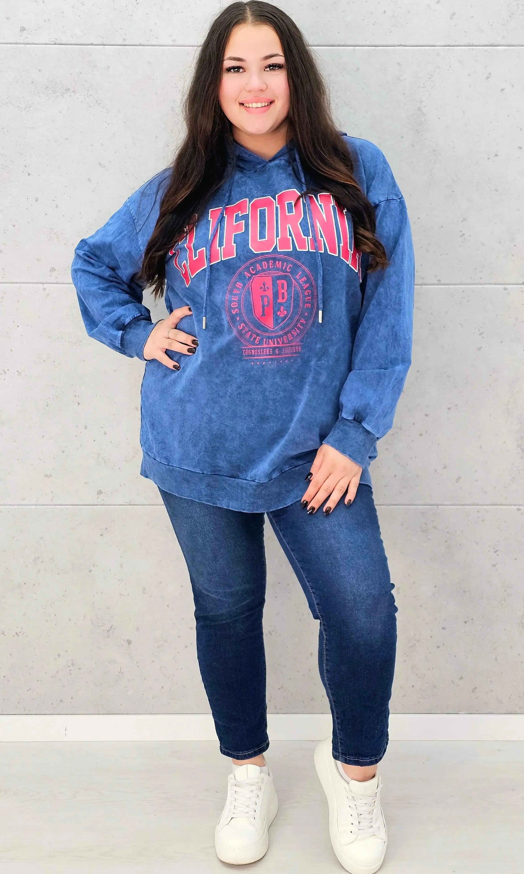 Bluza Oversize Plus Size StylowaXL – Miejski Styl i Komfort w Jednym Stylowa XL