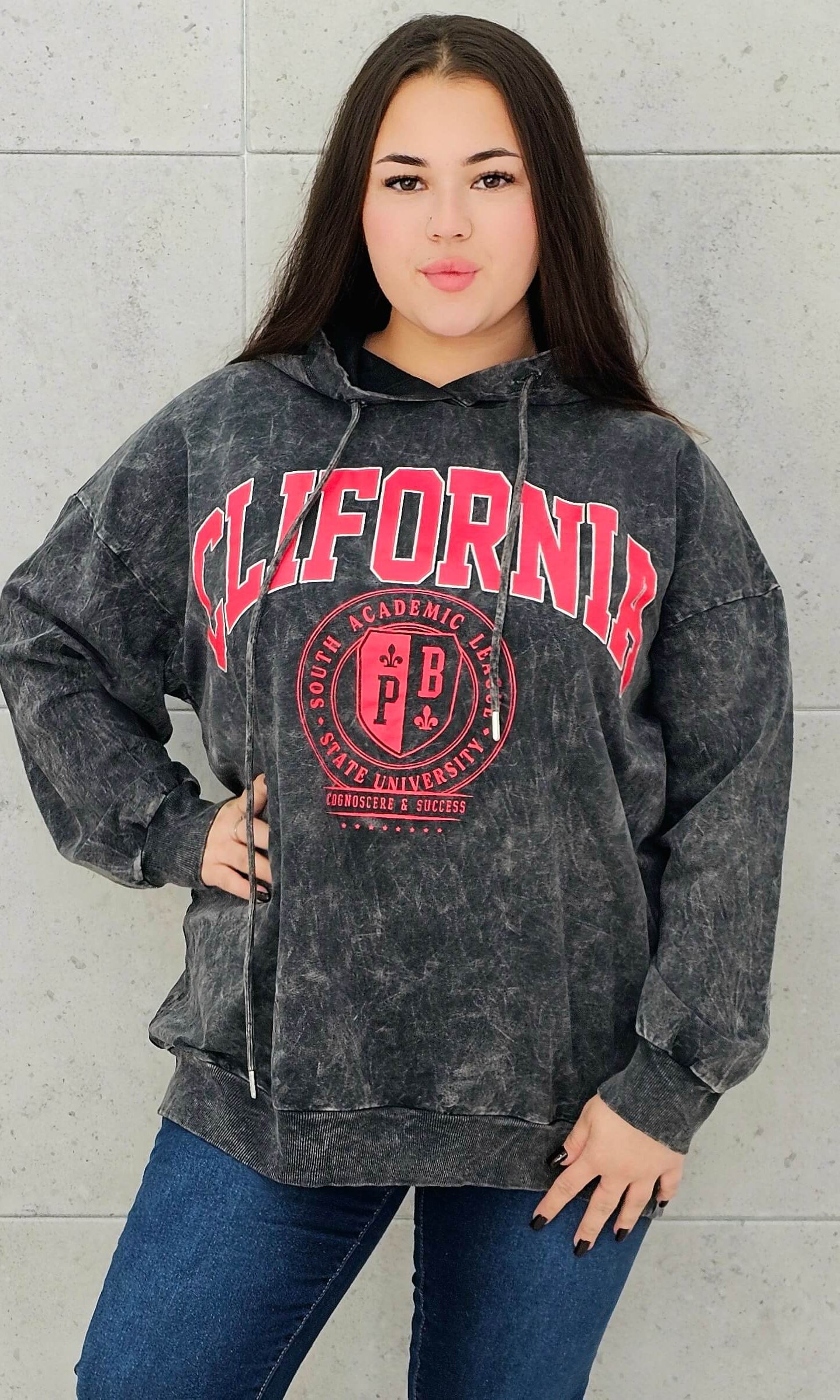 Bluza Oversize Plus Size StylowaXL – Miejski Styl i Komfort w Jednym Stylowa XL