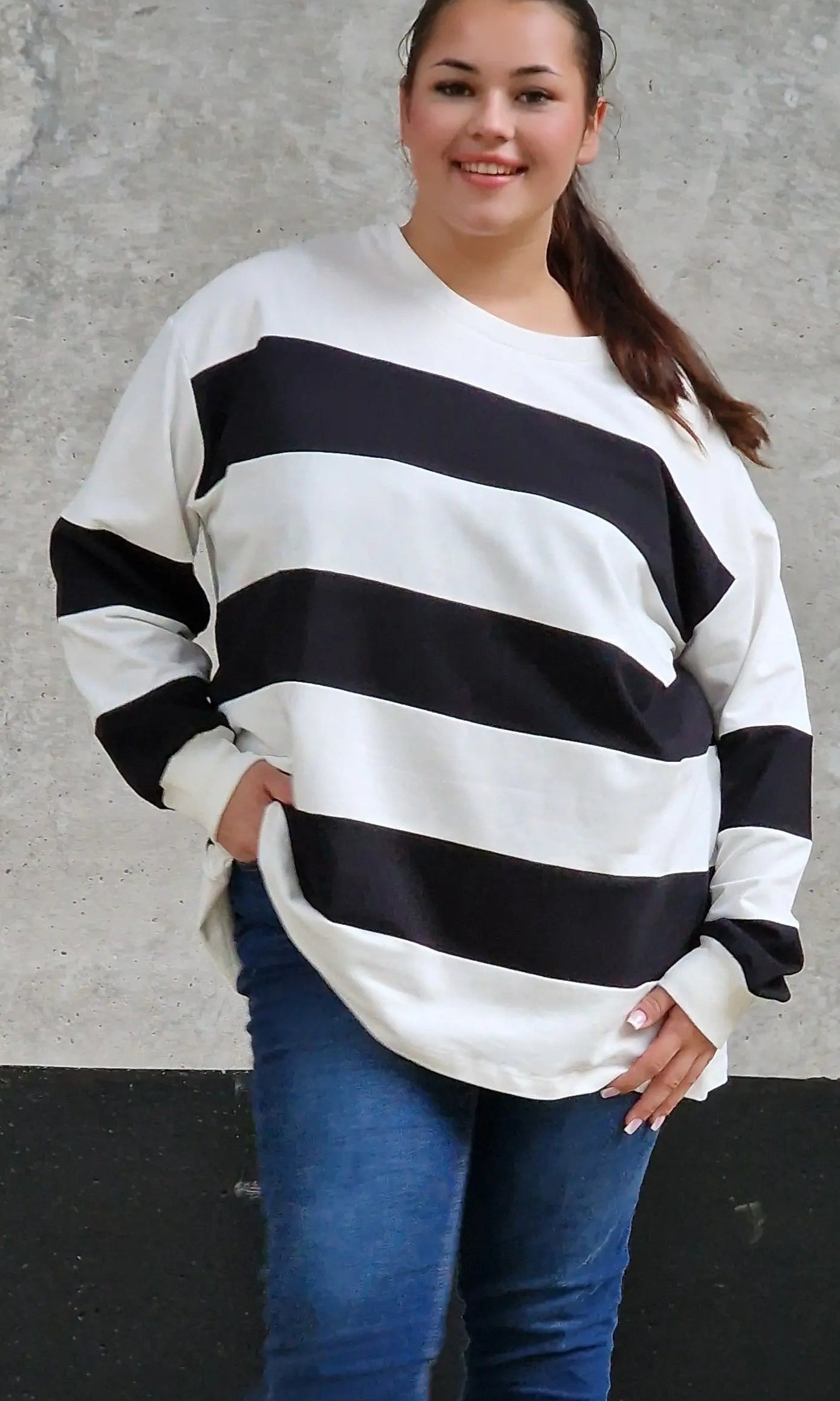 Bluza oversize w szerokie pasy Stylowa XL