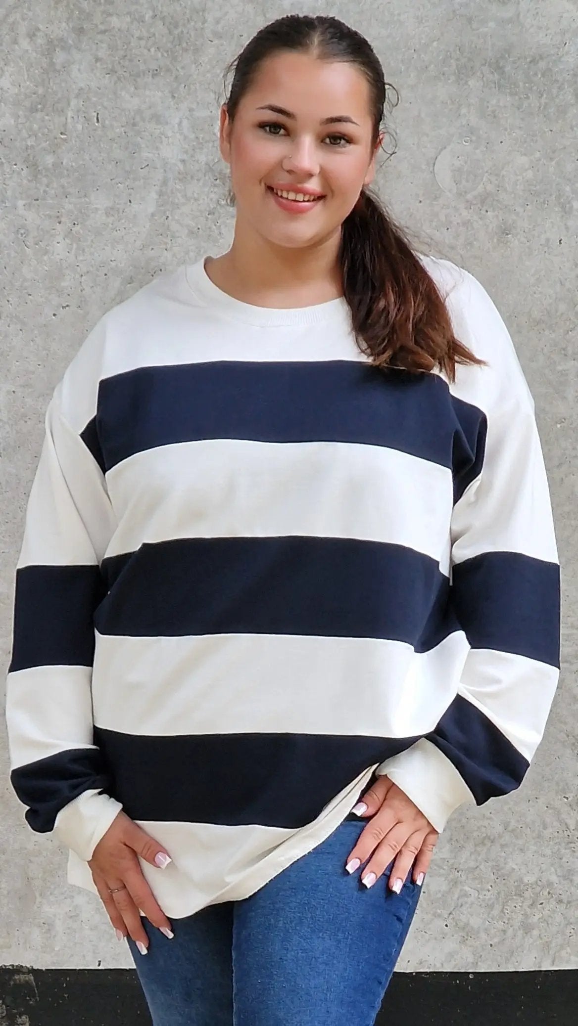 Bluza oversize w szerokie pasy Stylowa XL