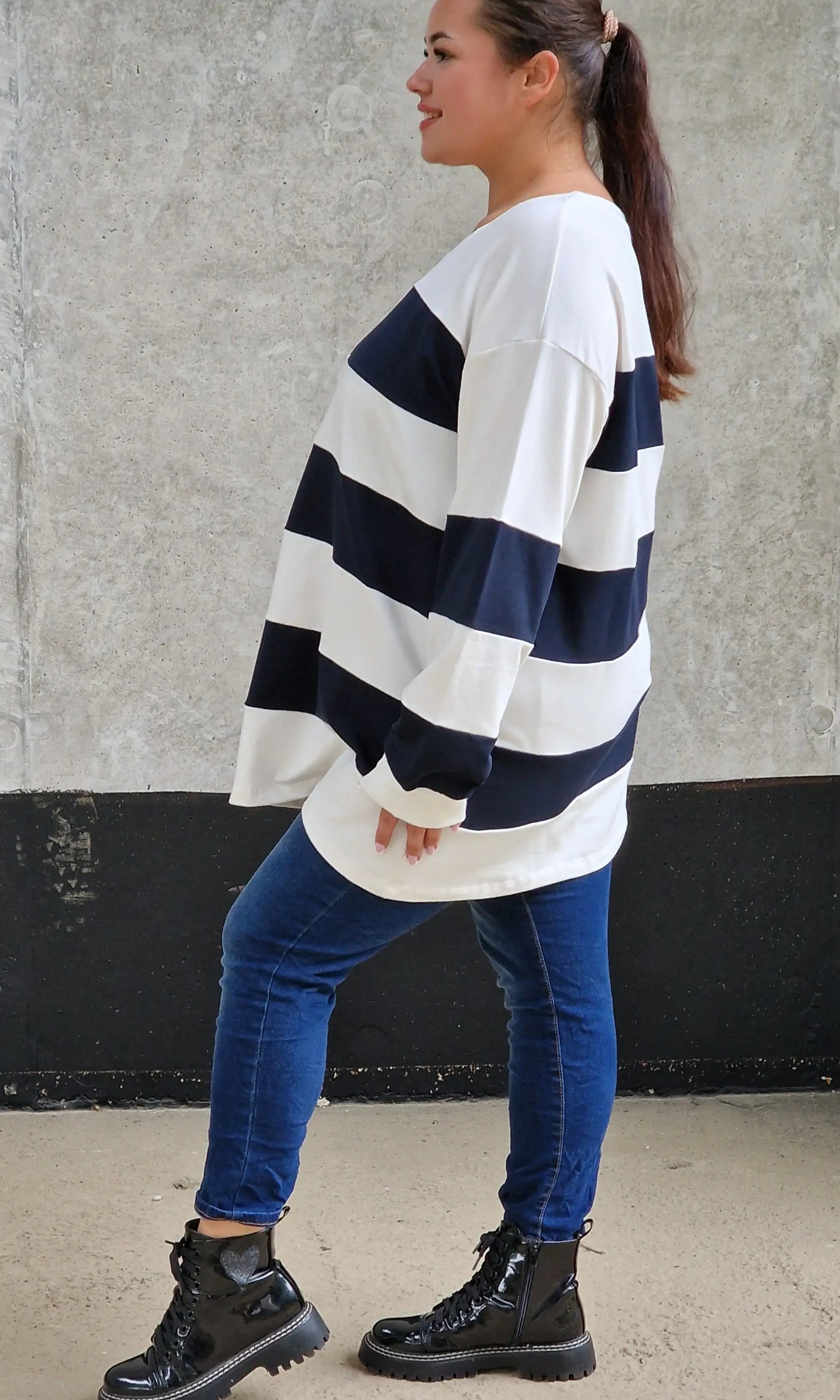 Bluza oversize w szerokie pasy Stylowa XL