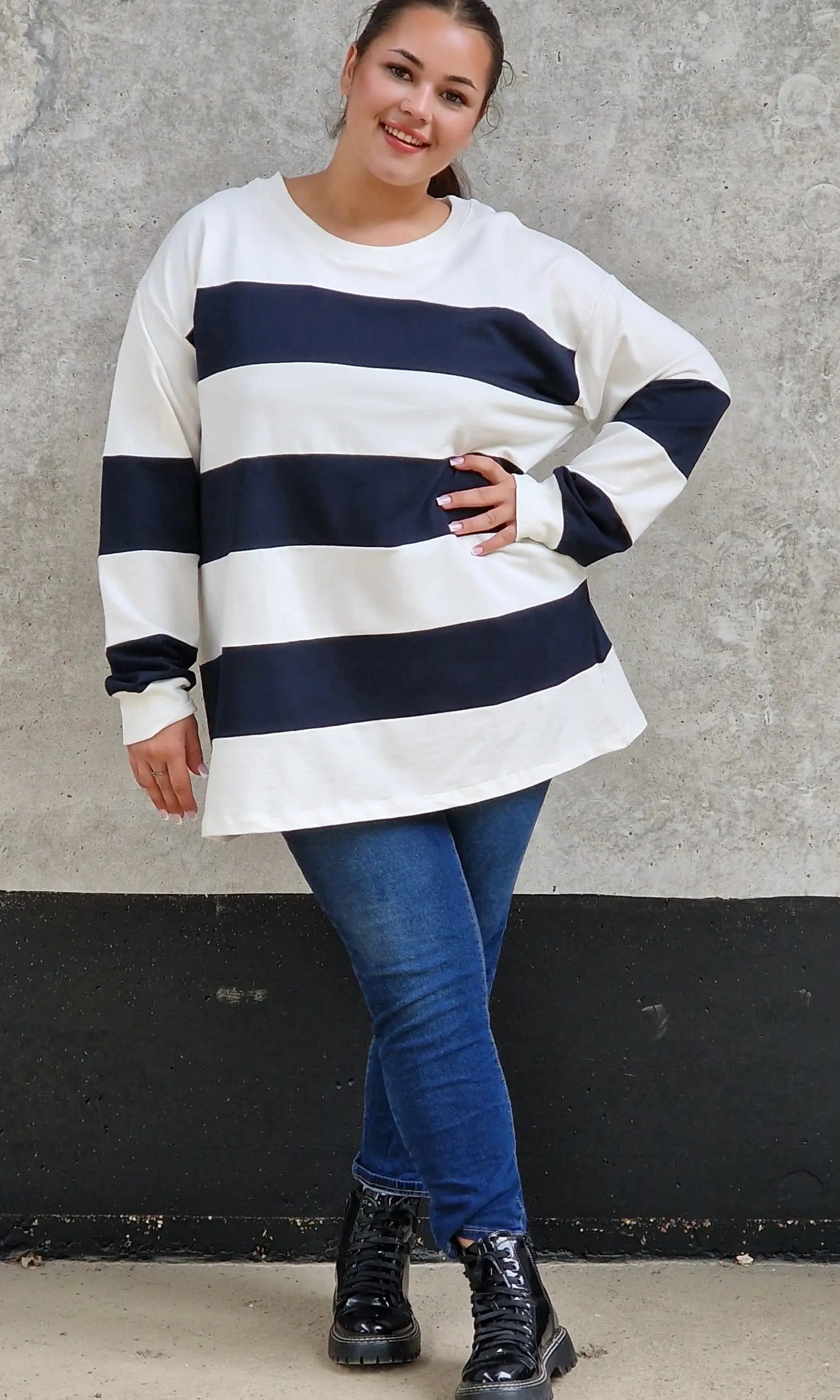 Bluza oversize w szerokie pasy Stylowa XL