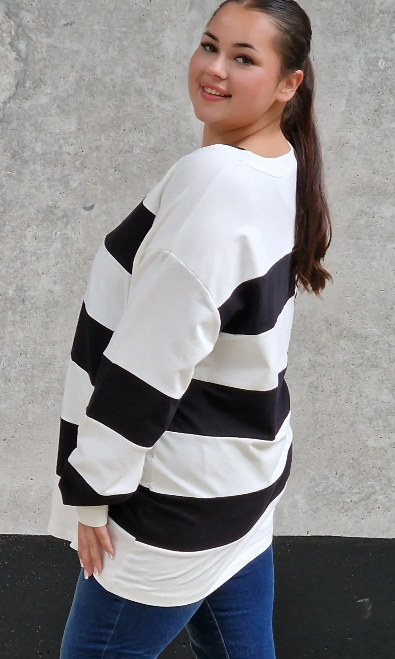 Bluza oversize w szerokie pasy Stylowa XL