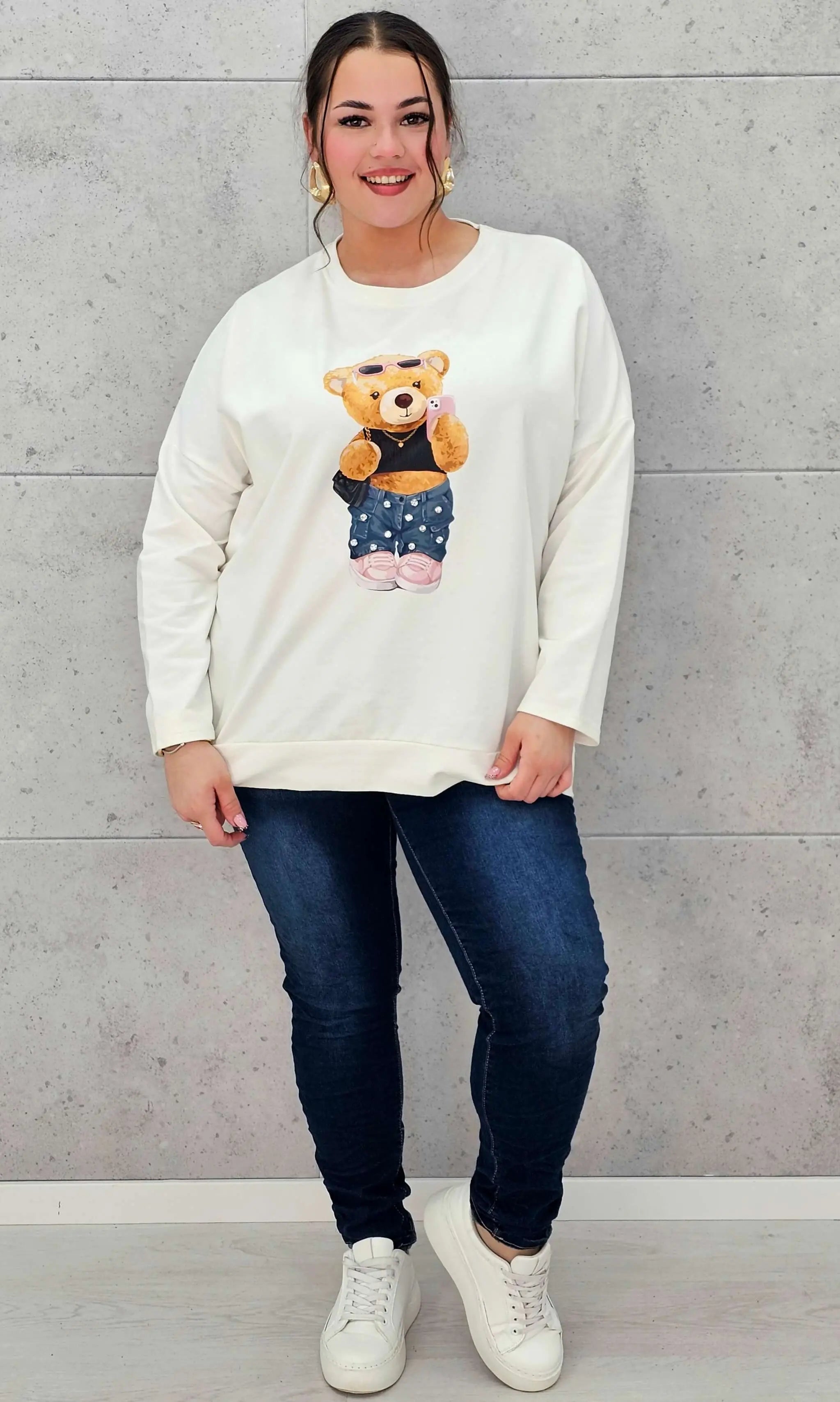 Bluza plus size StylowaXL z misiem – wygoda i styl w kobiecym wydaniu Stylowa XL