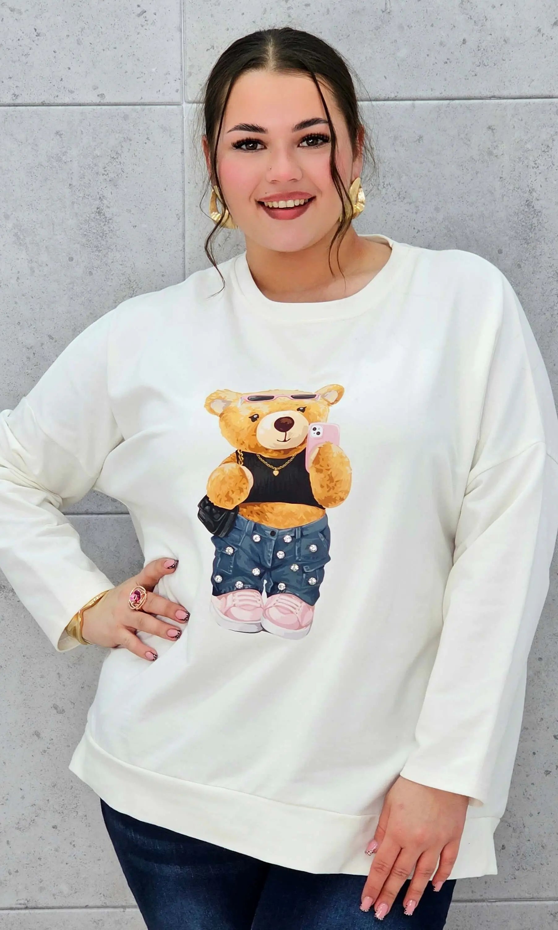 Bluza plus size StylowaXL z misiem – wygoda i styl w kobiecym wydaniu Stylowa XL