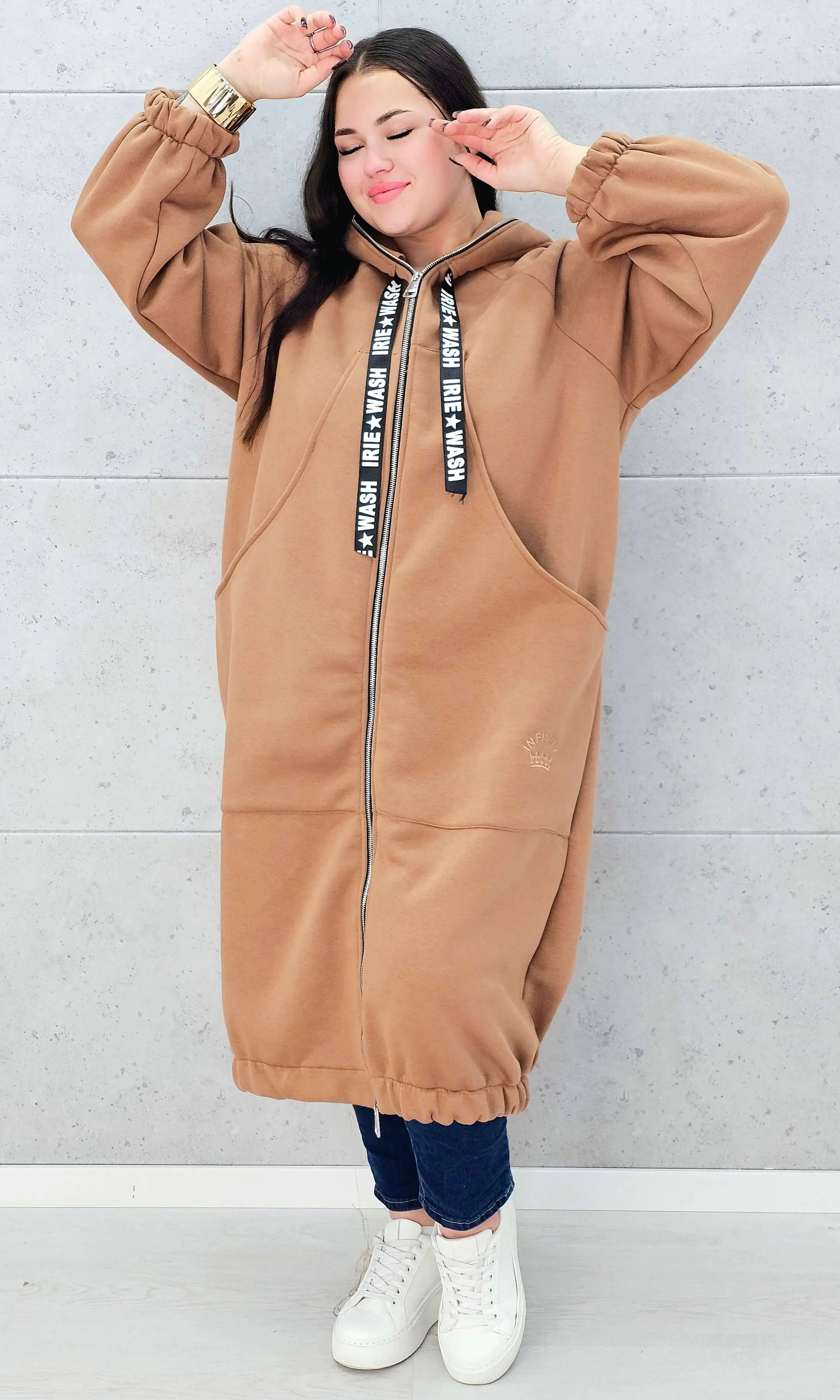 Bluza plus size – modna, oversize’owa bluza z kapturem XXL na chłodniejsze dni Stylowa XL