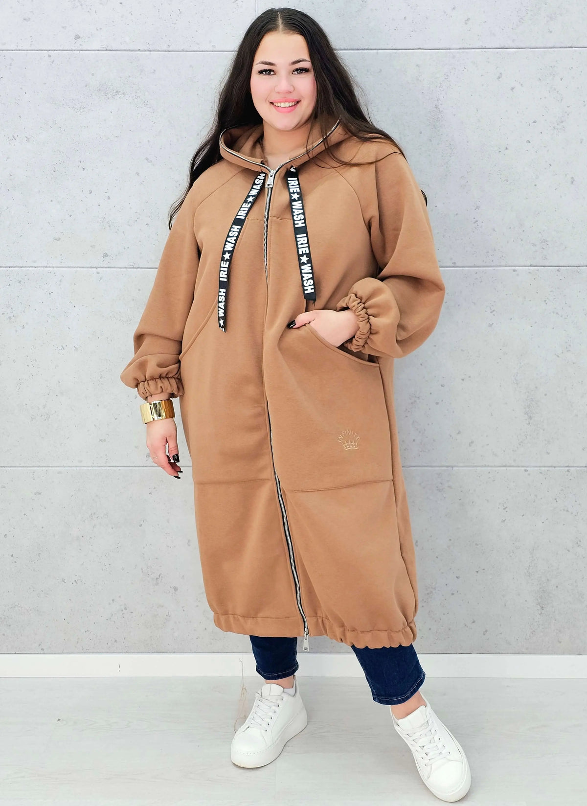 Bluza plus size – modna, oversize’owa bluza z kapturem XXL na chłodniejsze dni Stylowa XL