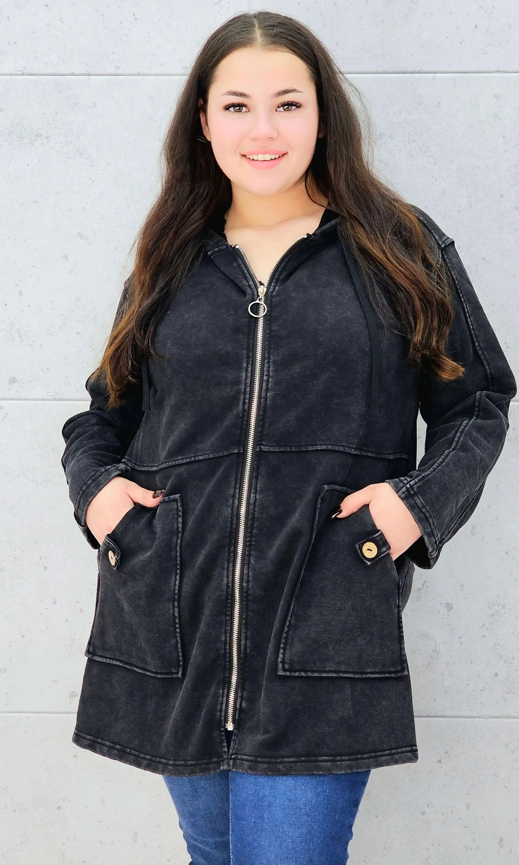 Bluza plus size z kapturem – wygoda i styl w jednym Stylowa XL