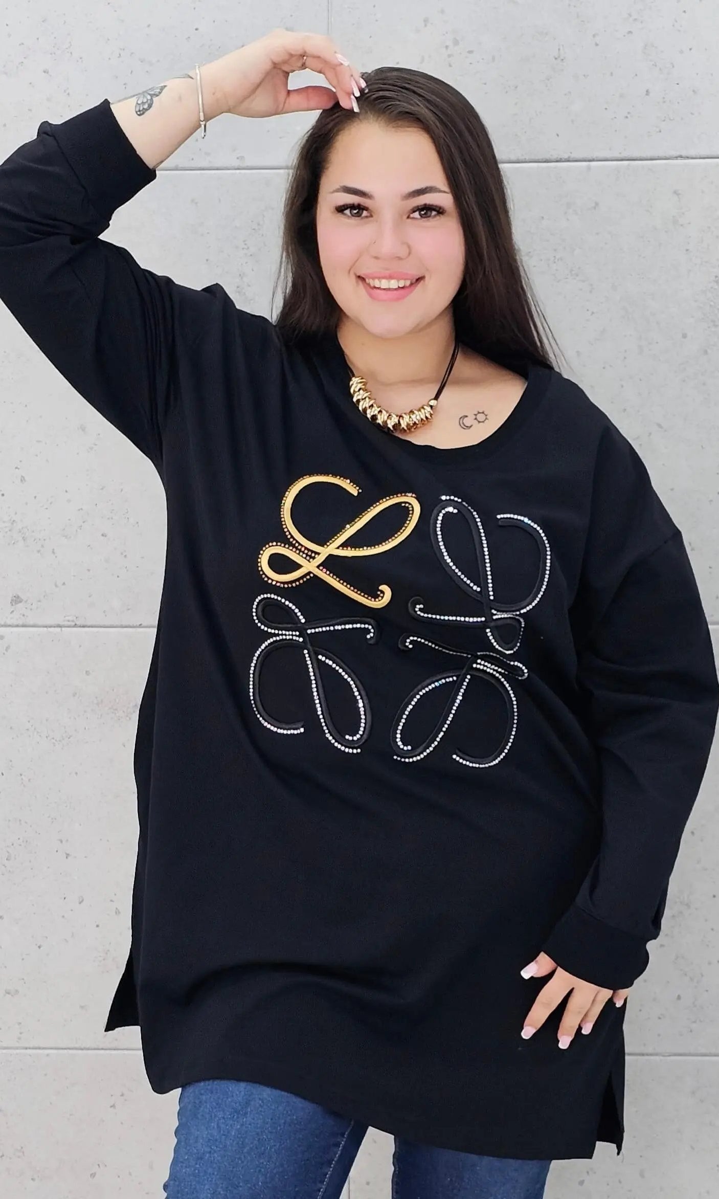 Bluza plus size z kryształkowym zdobieniem Stylowa XL