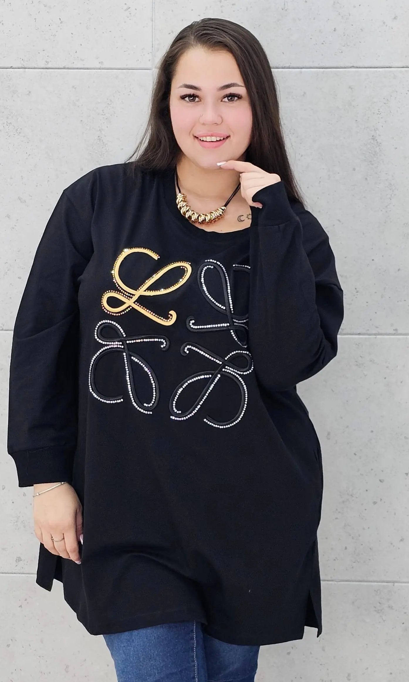 Bluza plus size z kryształkowym zdobieniem Stylowa XL